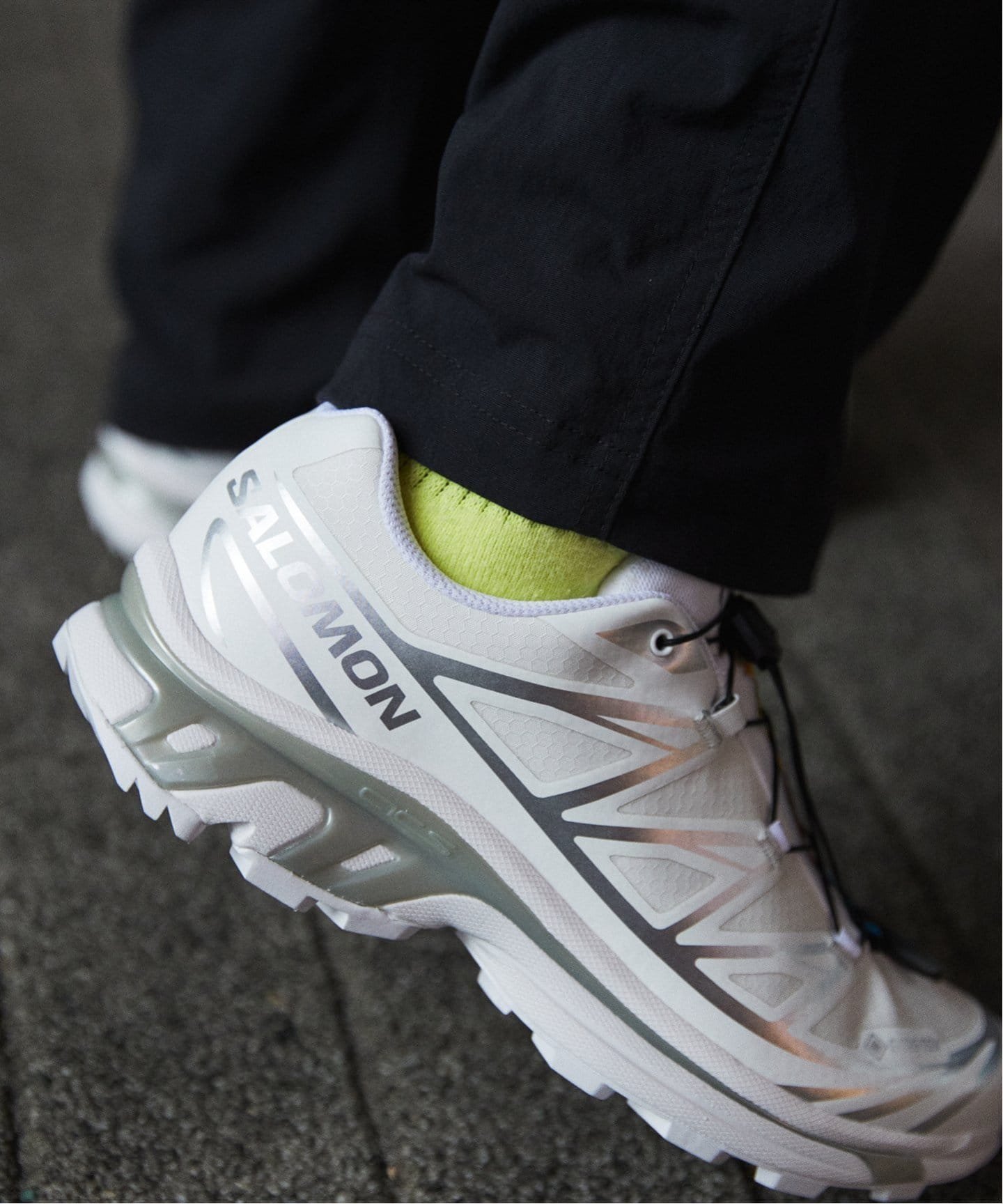 【ジャーナルスタンダード/JOURNAL STANDARD / MEN】のSALOMON / サロモン XT-6 GTX ゴアテックス L47450600 / L47581100 インテリア・キッズ・メンズ・レディースファッション・服の通販 founy(ファニー) 　ファッション　Fashion　メンズファッション　Fashion for Men　アウトドア　Outdoor Clothing　クッション　Cushion, Throw Pillow　シューズ　Shoes, Footwear　スタイリッシュ　Stylish, Fashionable　スニーカー　Sneakers, Trainers　フランス　France, French　メッシュ　Mesh, Net Fabric　冬　Winter / This Winter　ホワイト|ID: prp329100004538982 ipo3291000000033198103
