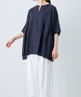【かぐれ/kagure / URBAN RESEARCH】のドット刺しゅうワイドプルオーバー 人気、トレンドファッション・服の通販 founy(ファニー) ファッション Fashion レディースファッション WOMEN トップス・カットソー Tops/Tshirt プルオーバー Pullover 2025年 2025 2025春夏・S/S Ss,Spring/Summer,2025 インド India シンプル Simple ドット Dot ワイド Wide 夏 Summer S/S・春夏 Ss・Spring/Summer 無地 Plain Color |ID:prp329100004539102
