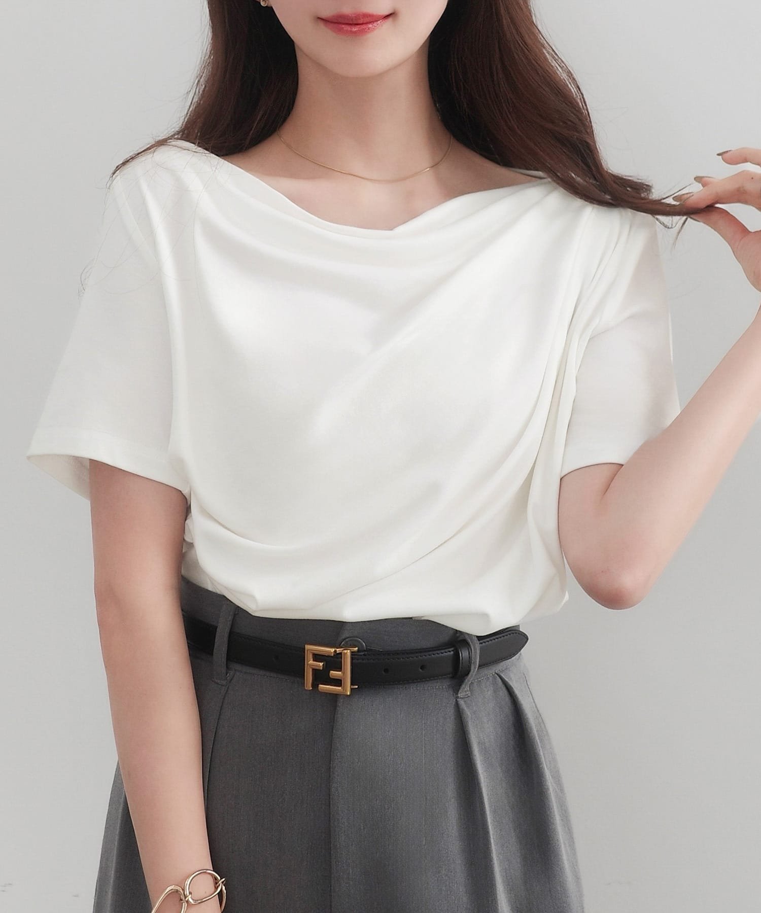 【ジュノア/JUNOAH】のCENEA ドレープ半袖トップス インテリア・キッズ・メンズ・レディースファッション・服の通販 founy(ファニー) 　ファッション　Fashion　レディースファッション　WOMEN　トップス・カットソー　Tops/Tshirt　ドレープ　Drape　半袖　Short Sleeve　ホワイト|ID: prp329100004539199 ipo3291000000032420110