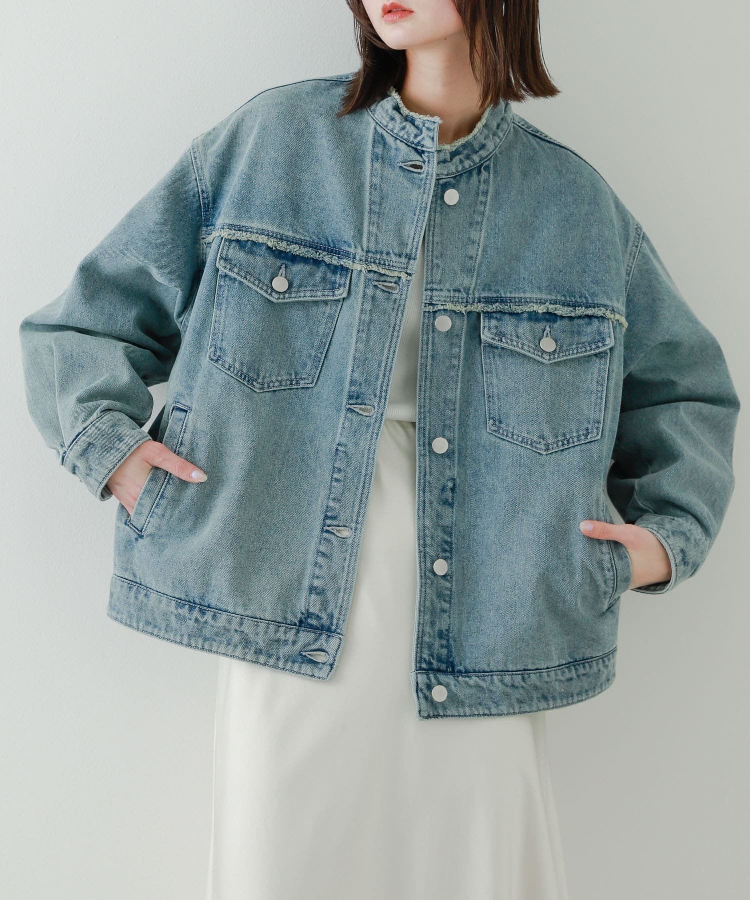 【センスオブプレイス/SENSE OF PLACE by URBAN RESEARCH】のルーズノーカラーデニムジャケット インテリア・キッズ・メンズ・レディースファッション・服の通販 founy(ファニー) 　ファッション　Fashion　レディースファッション　WOMEN　アウター　Coat Outerwear　ジャケット　Jackets　デニムジャケット　Denim Jackets　2025年　2025　2025春夏・S/S　Ss,Spring/Summer,2025　インナー　Inner　カットオフ　Cut Off　ジャケット　Jacket　デニム　Denim　トレンド　Trend　ルーズ　Loose　夏　Summer　S/S・春夏　Ss・Spring/Summer　D.INDIGO|ID: prp329100004539302 ipo3291000000032162796
