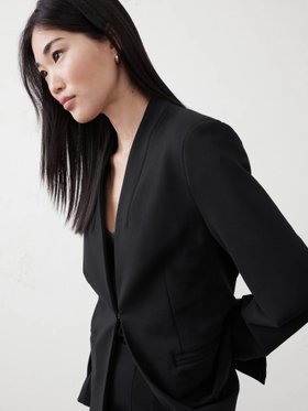 【バナナリパブリック ファクトリーストア/BANANA REPUBLIC FACTORY STORE】のBANANA REPUBLIC FACTORY STORE ポンチブレザージャケット 人気、トレンドファッション・服の通販 founy(ファニー) ファッション Fashion レディースファッション WOMEN アウター Coat Outerwear ジャケット Jackets インナー Inner ジャケット Jacket ダウン Down フォーマル Formal |ID:prp329100004539314
