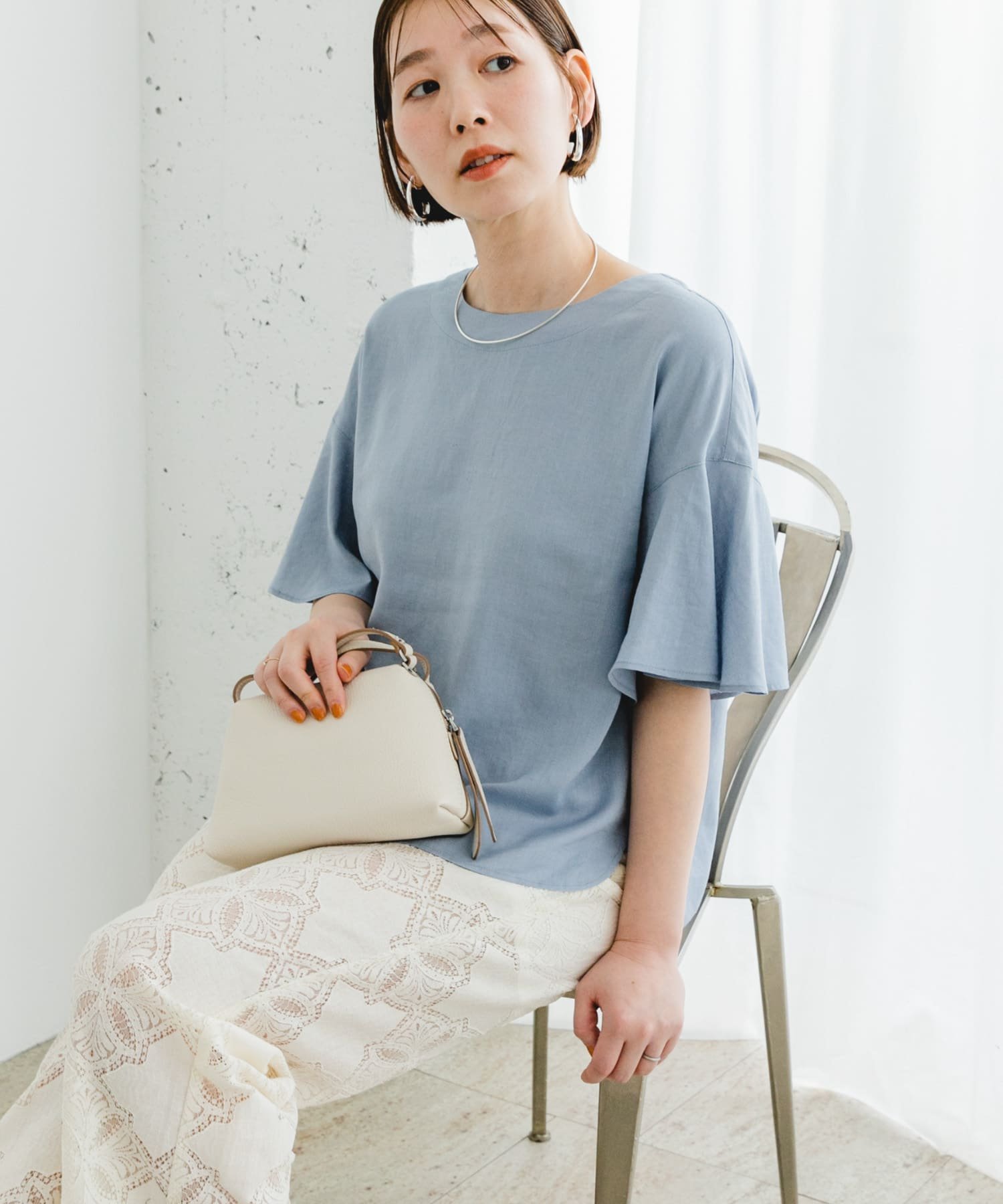 【アーバンリサーチ ロッソ/URBAN RESEARCH ROSSO】のF by ROSSO リネンフレアスリーブブラウス インテリア・キッズ・メンズ・レディースファッション・服の通販 founy(ファニー) 　ファッション　Fashion　レディースファッション　Fashion for Women　トップス・カットソー　Cut & Sew Tops　シャツ・ブラウス・オフィスカジュアル　Elegant Blouses & Button-Ups　2025年　2025　2025春夏・S/S　Spring/Summer 2025 SS25　スリーブ　Sleeve, Long Sleeve / Short Sleeve　バランス　Balance, Style Balance　フレア　Flare, Flared　ボックス　Boxy, Box Shape　ラウンド　Round, Round Neck　リネン　Linen, Linen Fabric　夏　Summer　S/S・春夏　SS, Spring/Summer, Warm Season　BLUE|ID: prp329100004539349 ipo3291000000033057153