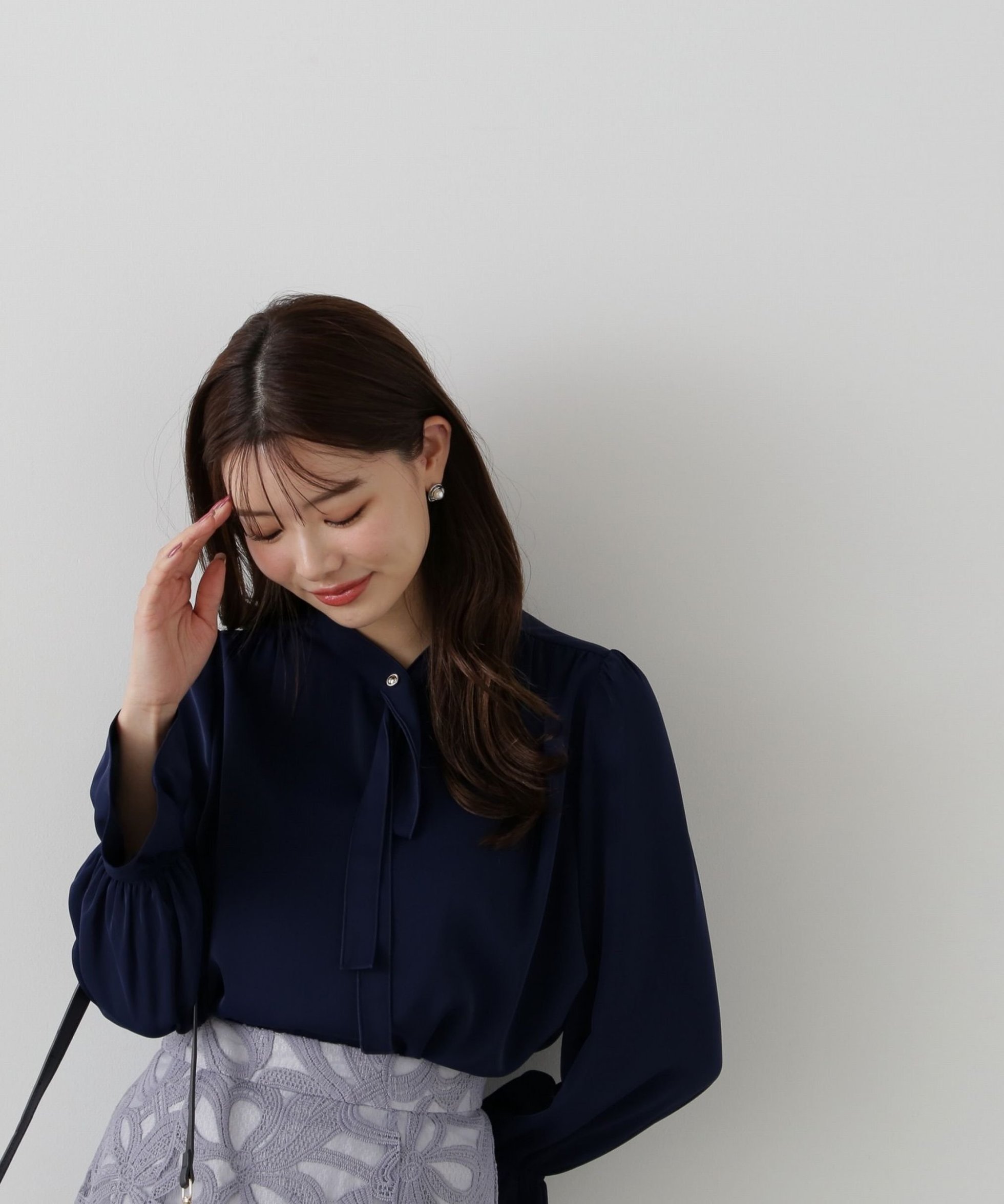 【プロポーション ボディドレッシング/PROPORTION BODY DRESSING】のボウタイブラウス インテリア・キッズ・メンズ・レディースファッション・服の通販 founy(ファニー) 　ファッション　Fashion　レディースファッション　WOMEN　トップス・カットソー　Tops/Tshirt　シャツ/ブラウス　Shirts/Blouses　スリーブ　Sleeve　無地　Plain Color　ネイビー|ID: prp329100004539375 ipo3291000000032073897