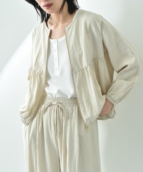 【インタープラネット/INTERPLANET】のレーヨンナイロンギャザー切替ブルゾン 人気、トレンドファッション・服の通販 founy(ファニー) ファッション Fashion レディースファッション WOMEN アウター Coat Outerwear ブルゾン Blouson/Jackets ブルゾン Blouson ミックス Mix 切替 Switching |ID:prp329100004539383