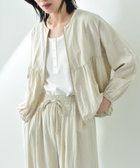 【インタープラネット/INTERPLANET】のレーヨンナイロンギャザー切替ブルゾン 人気、トレンドファッション・服の通販 founy(ファニー) ファッション Fashion レディースファッション WOMEN アウター Coat Outerwear ブルゾン Blouson/Jackets ブルゾン Blouson ミックス Mix 切替 Switching thumbnail アイボリー|ID: prp329100004539383 ipo3291000000032073944