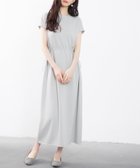 【セゾンドパピヨン/SAISON DE PAPILLON】のポンチ素材フレンチスリーブワンピース 人気、トレンドファッション・服の通販 founy(ファニー) ファッション Fashion レディースファッション WOMEN ワンピース Dress サンダル Sandals スニーカー Sneakers スリーブ Sleeve フレンチ French ミモレ Mimore thumbnail グレー|ID: prp329100004539748 ipo3291000000032404130