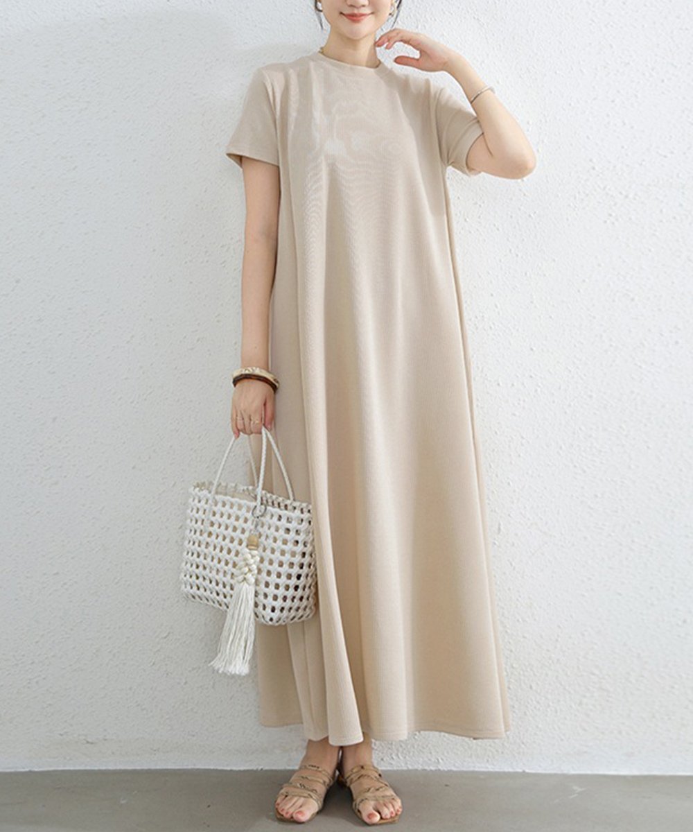 【ミニミニストア/miniministore】のAラインTシャツワンピース 体型カバー夏 人気、トレンドファッション・服の通販 founy(ファニー) 　ファッション　Fashion　レディースファッション　WOMEN　ワンピース　Dress　シャツワンピース　Shirt Dresses　シンプル　Simple　ミモレ　Mimore　リラックス　Relax　ロング　Long　人気　Popularity　半袖　Short Sleeve　夏　Summer　無地　Plain Color　 other-1|ID: prp329100004539913 ipo3291000000032157295