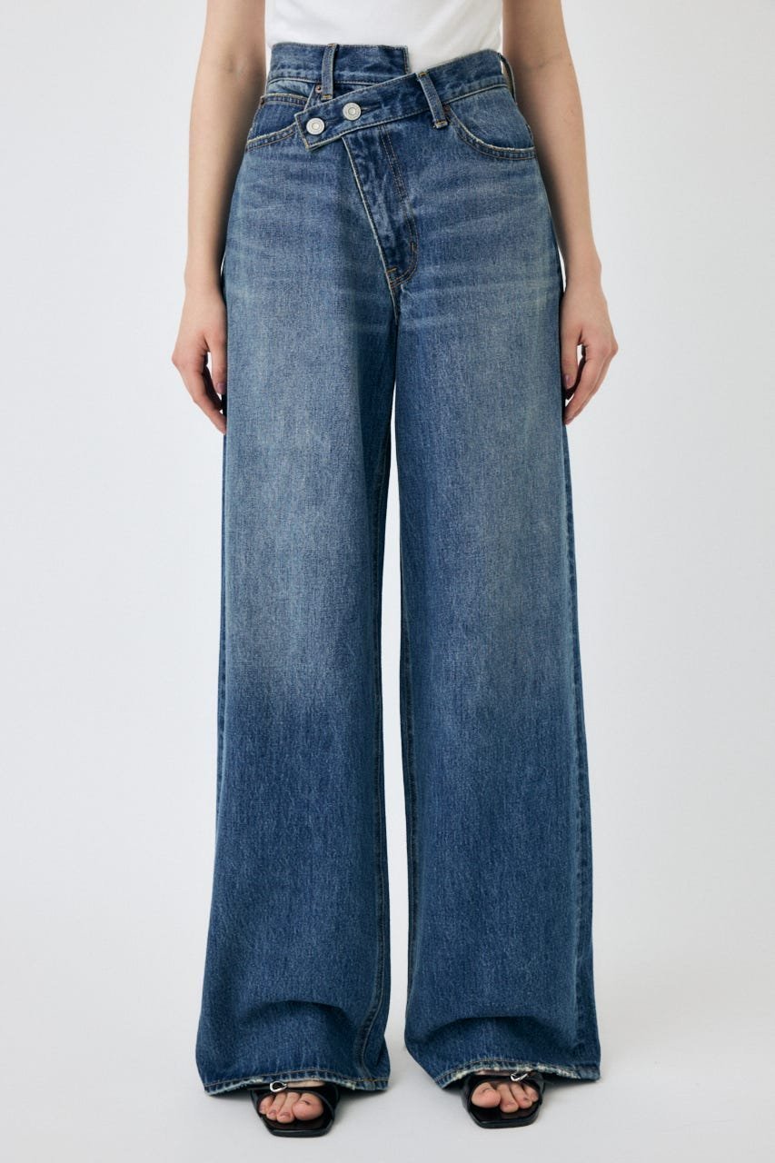【マウジー/moussy】のCROSS WAIST WIDE STRAIGHT インテリア・キッズ・メンズ・レディースファッション・服の通販 founy(ファニー) 　ファッション　Fashion　レディースファッション　WOMEN　おすすめ　Recommend　キャミ　Cami　コンパクト　Compact　サンダル　Sandals　シューズ　Shoes　ストレート　Straight　スニーカー　Sneakers　タンク　Tank　デニム　Denim　トレンド　Trend　フィット　Fit　フラット　Flat　ワイド　Wide　ワンポイント　One Point　今季　This Season　厚底　Platforms　D/BLU3|ID: prp329100004539931 ipo3291000000032216674