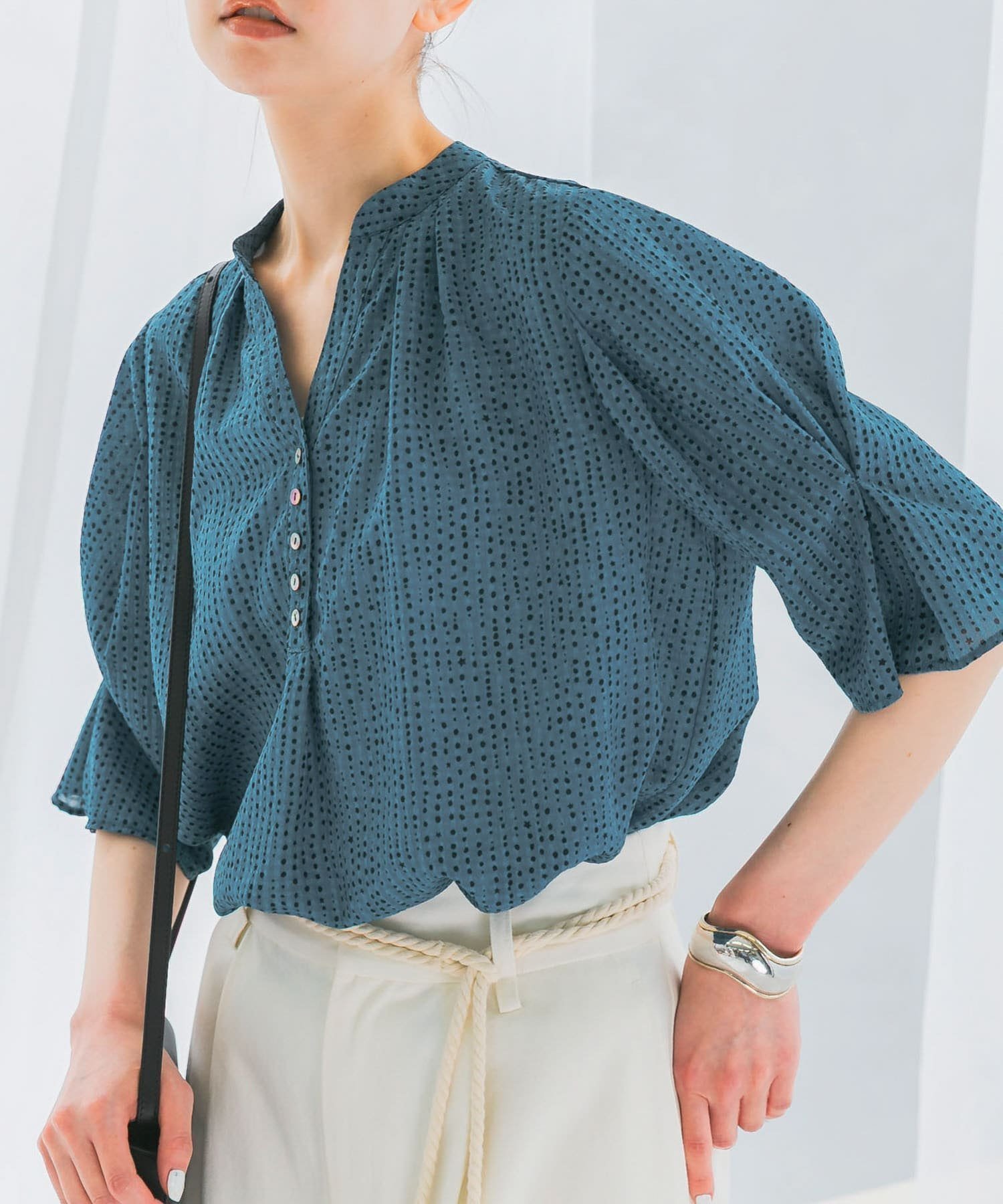 【アーバンリサーチ ロッソ/URBAN RESEARCH ROSSO】のウォッシャブルドットブラウス インテリア・キッズ・メンズ・レディースファッション・服の通販 founy(ファニー) 　ファッション　Fashion　レディースファッション　WOMEN　トップス・カットソー　Tops/Tshirt　シャツ/ブラウス　Shirts/Blouses　2025年　2025　2025春夏・S/S　Ss,Spring/Summer,2025　ウォッシャブル　Washable　エアリー　Airy　デコルテ　Decolletage　ドット　Dot　プリント　Print　夏　Summer　S/S・春夏　Ss・Spring/Summer　TURQUOISE|ID: prp329100004540040 ipo3291000000032283719