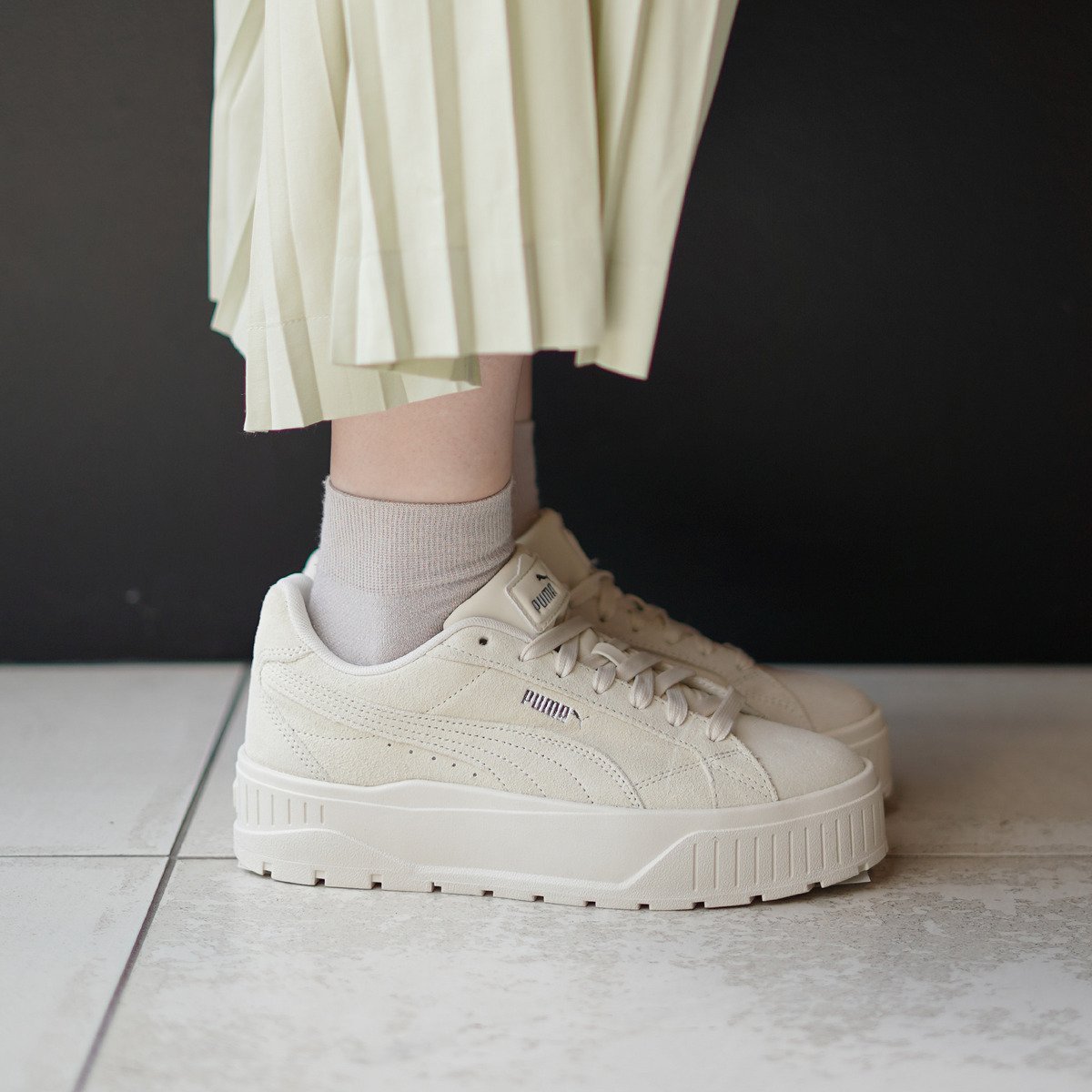 【プーマ/PUMA】の【Rakuten Fashion限定】ウィメンズ カルメン 2 SD スニーカー 人気、トレンドファッション・服の通販 founy(ファニー) 　ファッション　Fashion　レディースファッション　WOMEN　インソール　Insole　スウェード　Suede　スニーカー　Sneakers　厚底　Platforms　 other-1|ID: prp329100004540075 ipo3291000000032292151