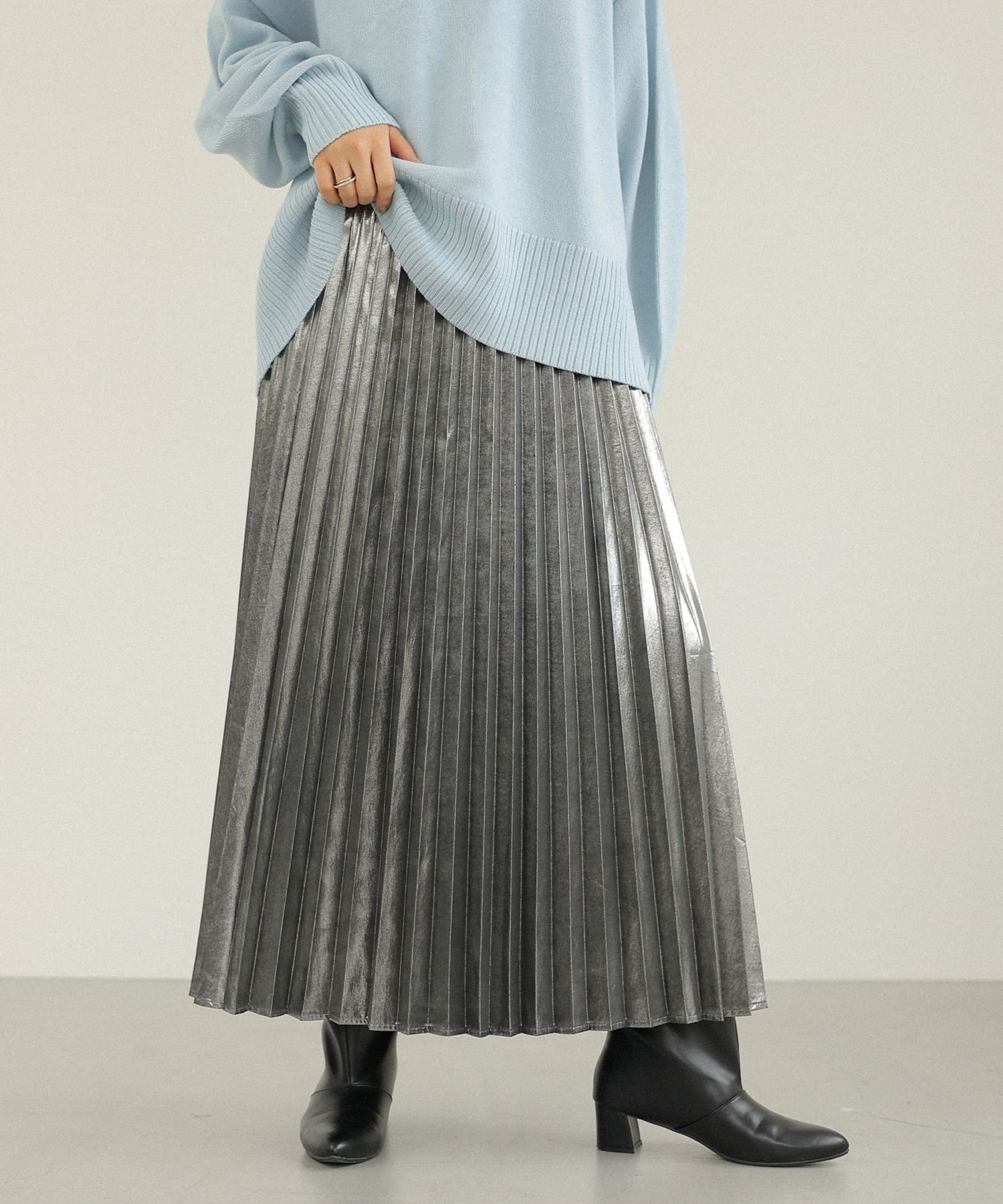 【レプシィム ローリーズファーム/LEPSIM LOWRYS FARM】のグリッタープリーツスカート 人気、トレンドファッション・服の通販 founy(ファニー) 　ファッション　Fashion　レディースファッション　WOMEN　スカート　Skirt　プリーツスカート　Pleated Skirts　おすすめ　Recommend　コーティング　Coating　スウェット　Sweat　プリーツ　Pleats　 other-1|ID: prp329100004540117 ipo3291000000032078912