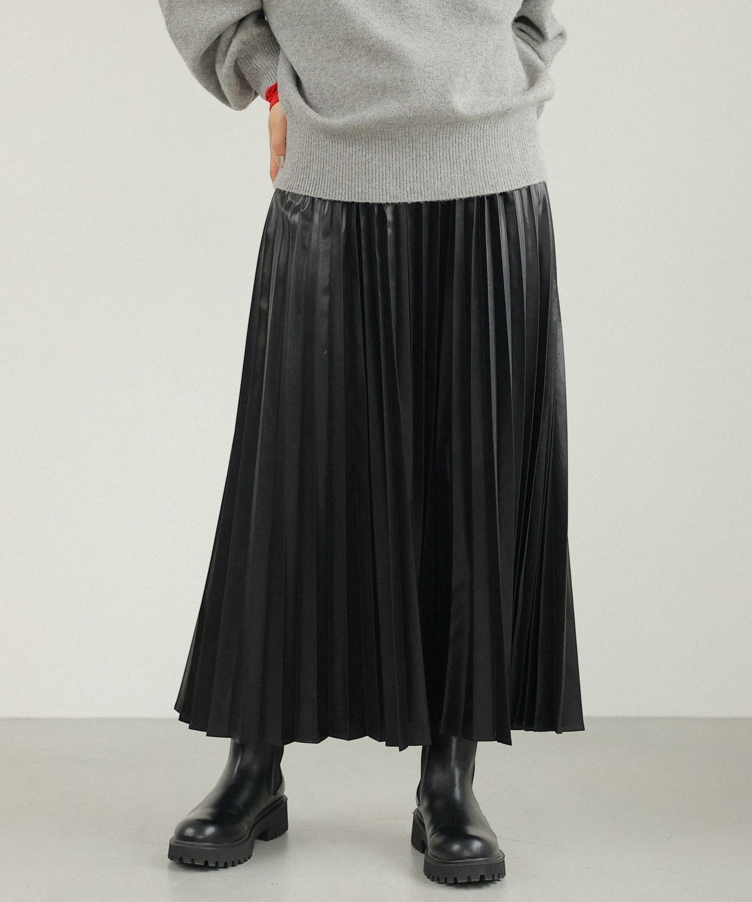 【レプシィム ローリーズファーム/LEPSIM LOWRYS FARM】のグリッタープリーツスカート インテリア・キッズ・メンズ・レディースファッション・服の通販 founy(ファニー) 　ファッション　Fashion　レディースファッション　WOMEN　スカート　Skirt　プリーツスカート　Pleated Skirts　おすすめ　Recommend　コーティング　Coating　スウェット　Sweat　プリーツ　Pleats　ブラック09|ID: prp329100004540117 ipo3291000000032078918