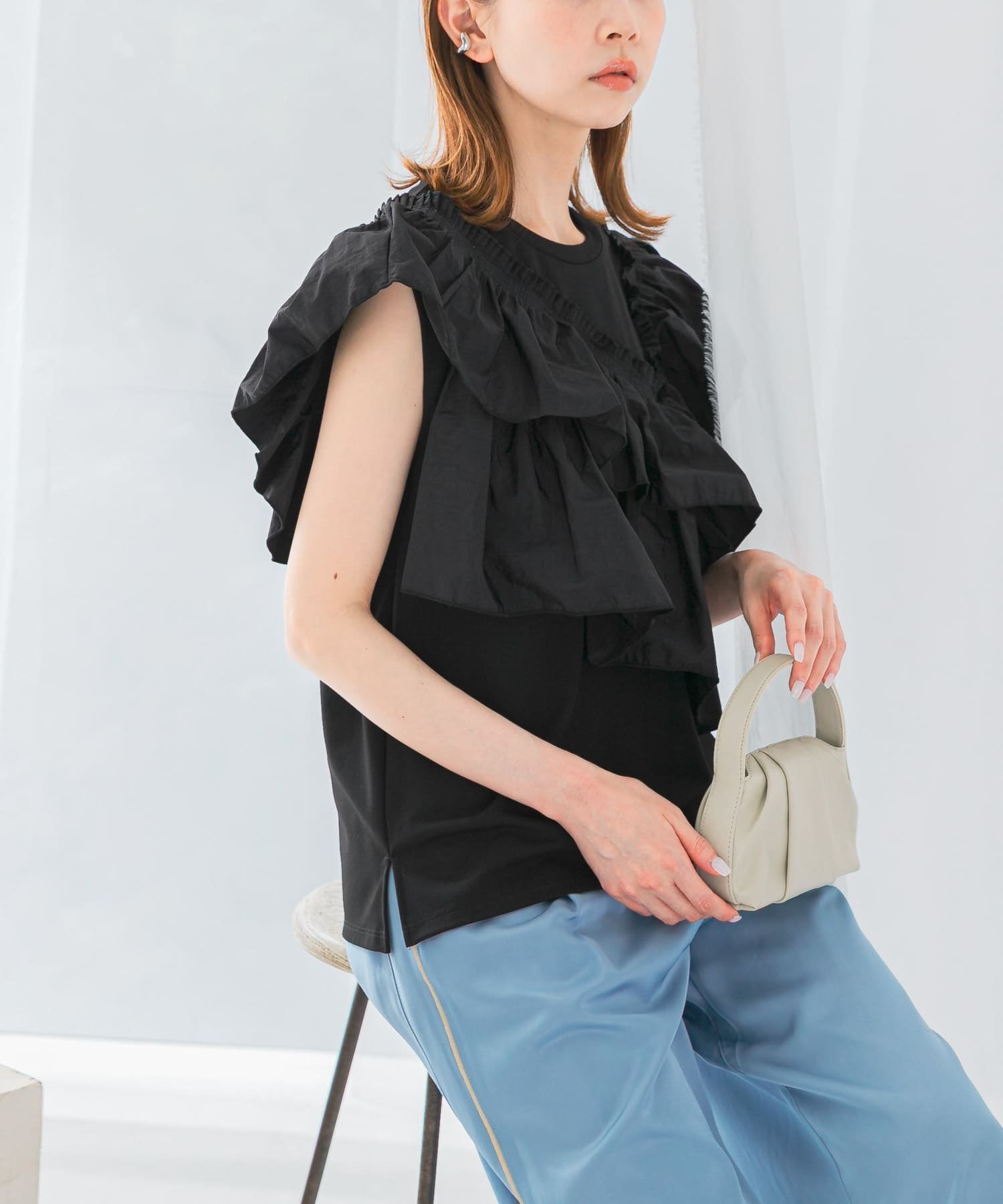 【アーバンリサーチ ロッソ/URBAN RESEARCH ROSSO】のプリーツフリルデザインプルオーバー インテリア・キッズ・メンズ・レディースファッション・服の通販 founy(ファニー) 　ファッション　Fashion　レディースファッション　Fashion for Women　トップス・カットソー　Cut & Sew Tops　カジュアルプルオーバー・ニットトップス　Pullovers & Knit Tops / Casual Pullovers　2025年　2025　2025春夏・S/S　Spring/Summer 2025 SS25　アシンメトリー　Asymmetrical Style　シンプル　Simple, Minimal　スラックス　Slacks, Dress Pants　デニム　Denim, Jeans Material　フリル　Frill, Ruffle　プリーツ　Pleats, Pleated　エレガント 上品　Elegant　夏　Summer　S/S・春夏　SS, Spring/Summer, Warm Season　BLACK|ID: prp329100004540256 ipo3291000000032762160