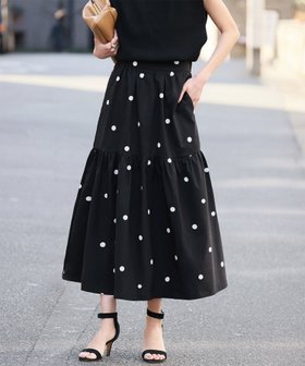 【ガール/GIRL】のドットプリントロングティアードスカート 人気、トレンドファッション・服の通販 founy(ファニー) ファッション Fashion レディースファッション Ladies' Fashion Online スカート Skirt ティアードスカート Tiered Skirts 洗える Washable タフタ Taffeta ティアード Tiered フレア Flare ベーシック Basic ロング Long ワンポイント One Point 再入荷 Restock/Back In Stock/Re Arrival おすすめ Recommend 夏 Summer エレガント 上品 Elegant |ID:prp329100004540308