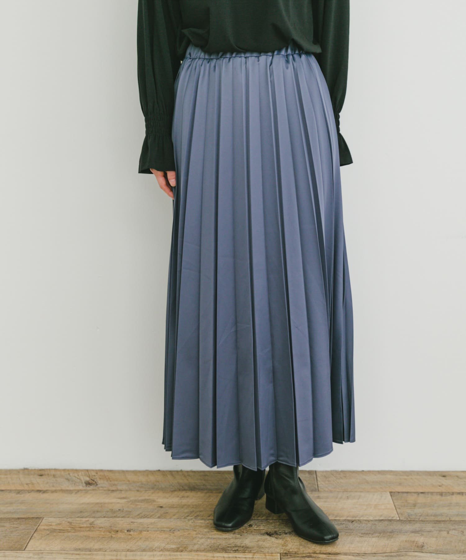 【その他のブランド/Other】のマットサテンランダムプリーツスカート インテリア・キッズ・メンズ・レディースファッション・服の通販 founy(ファニー) 　ファッション　Fashion　レディースファッション　WOMEN　スカート　Skirt　プリーツスカート　Pleated Skirts　2025年　2025　2025春夏・S/S　Ss,Spring/Summer,2025　シンプル　Simple　エレガント 上品　Elegant　夏　Summer　S/S・春夏　Ss・Spring/Summer　BLU|ID: prp329100004540393 ipo3291000000032403435