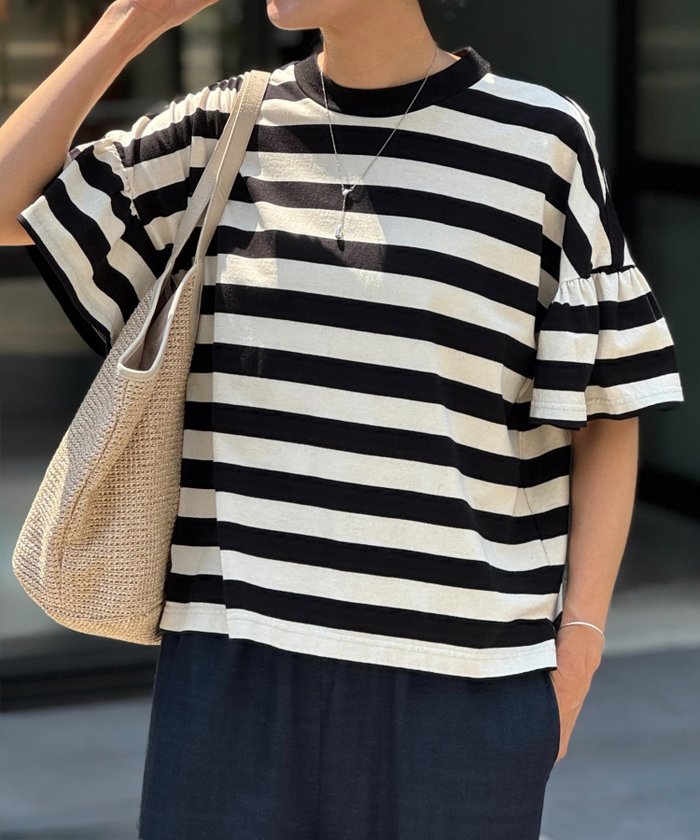 【その他のブランド/Other】のギャザースリーブTee インテリア・キッズ・メンズ・レディースファッション・服の通販 founy(ファニー) https://founy.com/ ファッション Fashion レディースファッション Fashion for Women ギャザー Gathered, Ruffled スリーブ Sleeve, Long Sleeve / Short Sleeve フリル Frill, Ruffle ルーズ Loose, Oversized |ID: prp329100004540436 ipo3291000000032984080