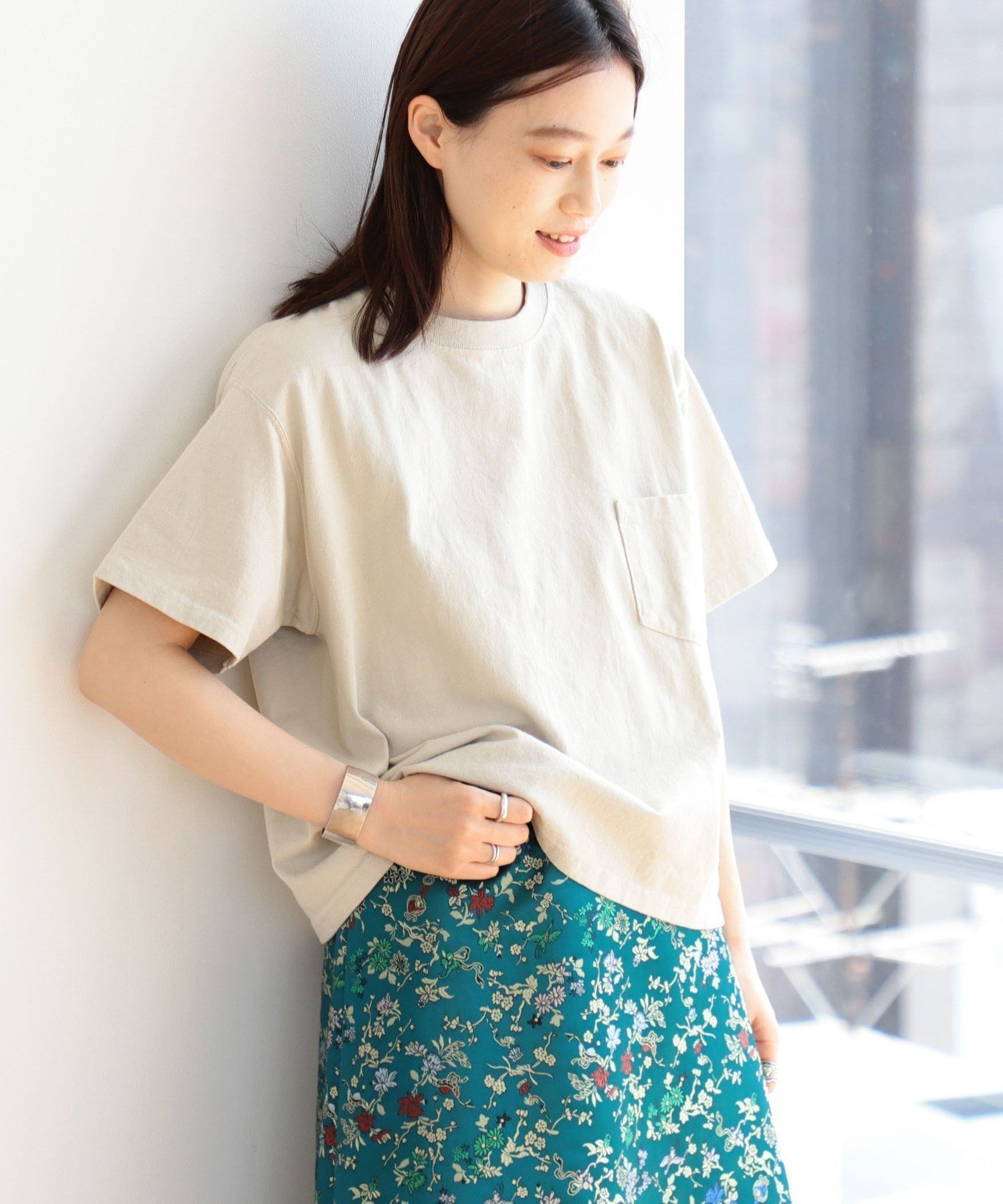【ビームス ウイメン/BEAMS】のGoodwear / カスタム ビッグ 半袖 Tシャツ インテリア・キッズ・メンズ・レディースファッション・服の通販 founy(ファニー) 　ファッション　Fashion　レディースファッション　Ladies' Fashion Online　トップス・カットソー　Tops/Tshirt　シャツ/ブラウス　Shirts/Blouses　ロング / Tシャツ　T-Shirts　洗える　Washable　ショート　Short　スラックス　Slacks　定番　Standard　ビッグ　Big　フレア　Flare　ポケット　Pocket　半袖　Short Sleeve　リラックス　Relax　ワイド　Wide　IVORY|ID: prp329100004540499 ipo3291000000032531145