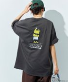 【フリークスストア/FREAK'S STORE】のPEANUTS/ピーナッツ 別注 ビッグシルエット バックプリント クルーネックTシャツ/チャーリー・ブラウン 【限定展開】 25SS チャコールグレー|ID: prp329100004540532 ipo3291000000033304642