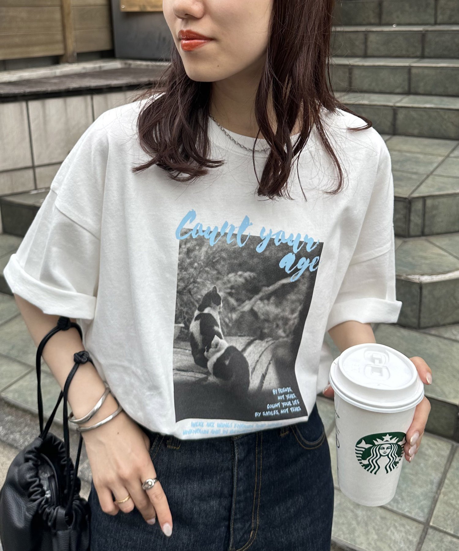 【ディスコート/Discoat】の【WEB限定】レタリングフォトTシャツ インテリア・キッズ・メンズ・レディースファッション・服の通販 founy(ファニー) 　ファッション　Fashion　レディースファッション　Fashion for Women　トップス・カットソー　Cut & Sew Tops　シャツ・ブラウス・オフィスカジュアル　Elegant Blouses & Button-Ups　ロングTシャツ・Tシャツ　Longline T-Shirts & Tees　おすすめ　Recommended / Our Picks　ショルダー　Shoulder, Shoulder Strap　シンプル　Simple, Minimal　トレンド　Trend, Trending Now　ドロップ　Drop Shoulder, Dropped Style　プリント　Print, Printed Pattern　ボトム　Bottoms, Lower Wear　犬　Dog　猫　Cat, Kitty　サックスブルー|ID: prp329100004540564 ipo3291000000033095963