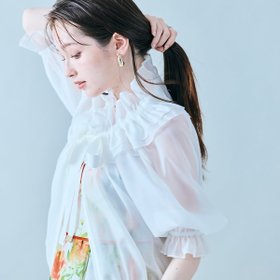 【ローズティアラ/Rose Tiara】のビッグリボンシアーブルゾン 人気、トレンドファッション・服の通販 founy(ファニー) ファッション Fashion レディースファッション WOMEN アウター Coat Outerwear ブルゾン Blouson/Jackets カーゴパンツ Cargo Pants ギャザー Gather シアー Sheer スタンダード Standard スマート Smart フェミニン Feminine プリント Print ポケット Pocket リボン Ribbon 夏 Summer エレガント 上品 Elegant |ID:prp329100004540885