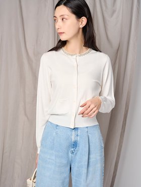 【セルフォード/CELFORD】のシルクブレンドビジューネックカーディガン 人気、トレンドファッション・服の通販 founy(ファニー) ファッション Fashion レディースファッション Fashion for Women トップス・カットソー Cut & Sew Tops カーディガン・羽織り Layered Style Cardigans シルク Silk, 100% Silk デニム Denim, Jeans Material ビジュー Bijou, Jewel-like Accent ポケット Pocket, Pocket Detail リュクス Luxury, Elegant, High-End, Chic エレガント 上品 Elegant |ID:prp329100004540916
