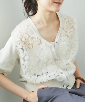 【ルクールブラン/le.coeur blanc】のチュール刺繍ハーフスリーブカーディガン 人気、トレンドファッション・服の通販 founy(ファニー) ファッション Fashion レディースファッション Fashion for Women トップス・カットソー Cut & Sew Tops カーディガン・羽織り Layered Style Cardigans おすすめ Recommended / Our Picks ウェーブ Wavy Pattern カーディガン Cardigan, Knitwear コンパクト Compact, Small Size ストレート Straight, Straight Cut スリーブ Sleeve, Long Sleeve / Short Sleeve チュール Tulip, Tulip Motif デニム Denim, Jeans Material ハーフ Half, Half-Length フェミニン Feminine, Girly フラワー Flower, Floral ボトム Bottoms, Lower Wear ミックス Mix, Mixed Style モチーフ Motif, Design Theme 夏 Summer |ID:prp329100004540976