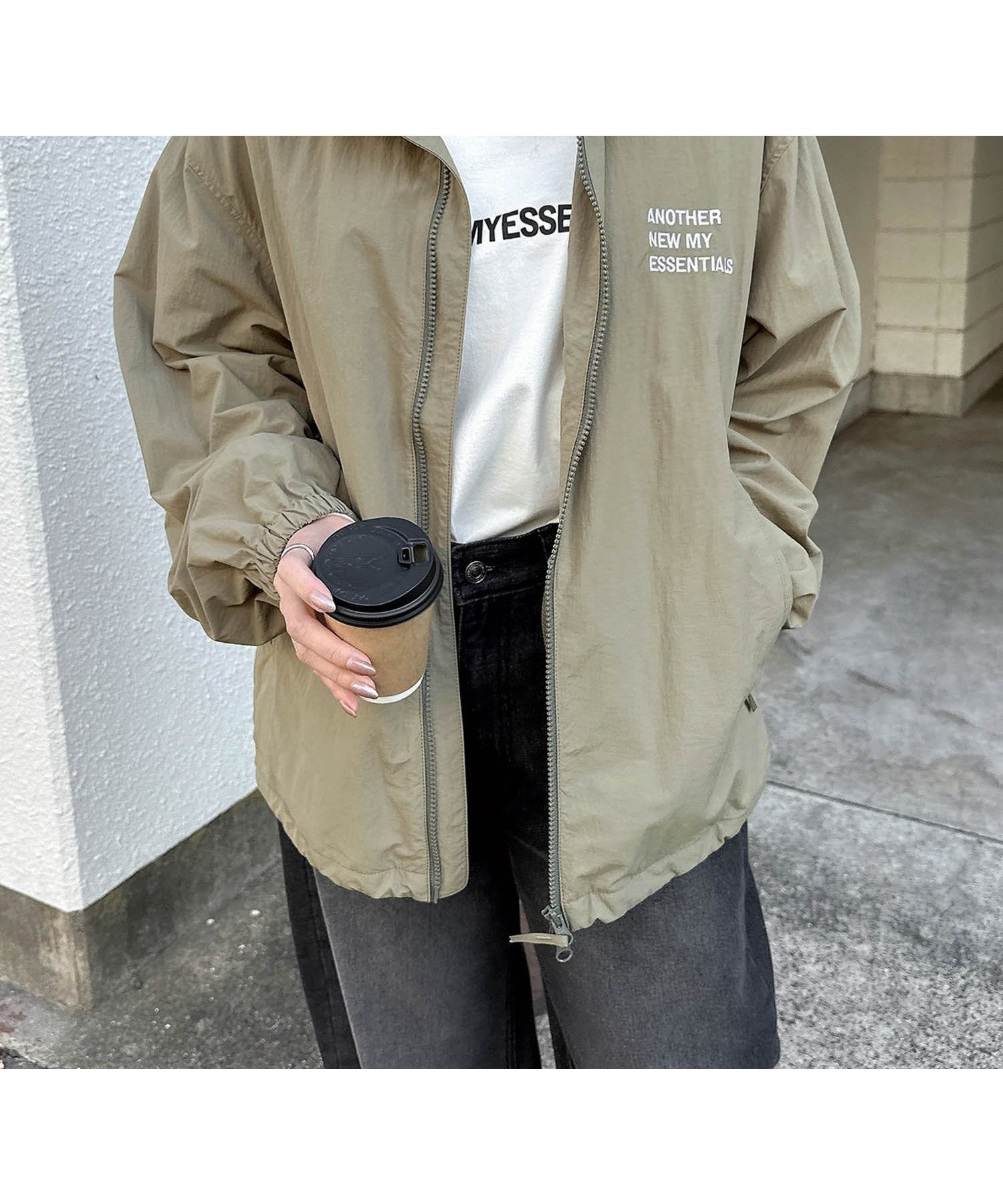 【その他のブランド/Other】の接触冷感 UV加工 ANME エンブロイダリー ナイロン ジャケット ブルゾン ANME アンメ インテリア・キッズ・メンズ・レディースファッション・服の通販 founy(ファニー) 　ファッション　Fashion　レディースファッション　Fashion for Women　アウター　Coat / Outerwear Collection　レディースジャケット・軽アウター　Jackets　ブルゾンジャケット・スポーティアウター　Blouson Jackets　エンブロイダリー　Embroidery Design　ジャケット　Jacket, Outerwear　ダブル　Double, Double-Breasted　フロント　Front, Front Design　ブルゾン　Blouson, Bomber Jacket　ポケット　Pocket, Pocket Detail　別注　Limited Edition, Custom Order　ループ　Loop, Loop Knit　おすすめ　Recommended / Our Picks　ライトカーキ|ID: prp329100004541082 ipo3291000000032720930