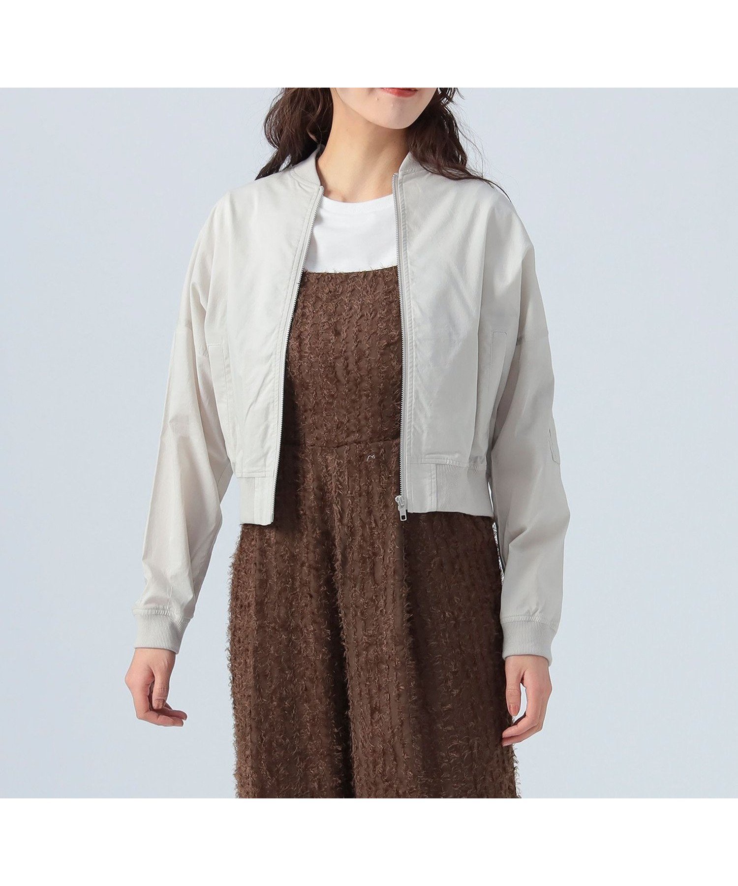 【ビームス ハート/BEAMS HEART】のコットン MA-1 ショートブルゾン インテリア・キッズ・メンズ・レディースファッション・服の通販 founy(ファニー) 　ファッション　Fashion　レディースファッション　WOMEN　アウター　Coat Outerwear　ブルゾン　Blouson/Jackets　MA-1　MA-1　コンパクト　Compact　サロペット　Overalls　ショート　Short　シンプル　Simple　スマート　Smart　バランス　Balance　ブルゾン　Blouson　ブロード　Broad　定番　Standard　LIGHT GREY|ID: prp329100004541136 ipo3291000000032084875