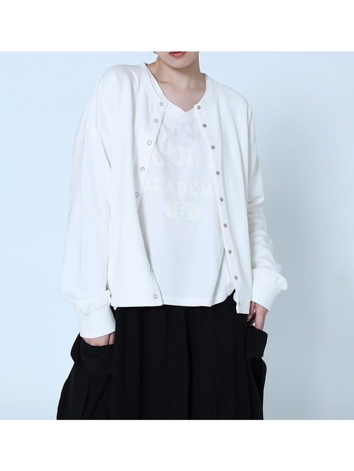 【ラシュッド/LASUD】のスナップボタンノーカラーライトブルゾン インテリア・キッズ・メンズ・レディースファッション・服の通販 founy(ファニー) https://founy.com/ ファッション Fashion レディースファッション Fashion for Women アウター Coat / Outerwear Collection ブルゾンジャケット・スポーティアウター Blouson Jackets カットソー Cut and Sewn Top コンパクト Compact, Small Size スウェット / スエット Sweatshirt, Sweatwear タイプライター Typewriter Fabric, Crisp Cotton ノースリーブ Sleeveless, No-Sleeve ブルゾン Blouson, Bomber Jacket 今季 This Season, Current Season |ID: prp329100004541145 ipo3291000000032661152