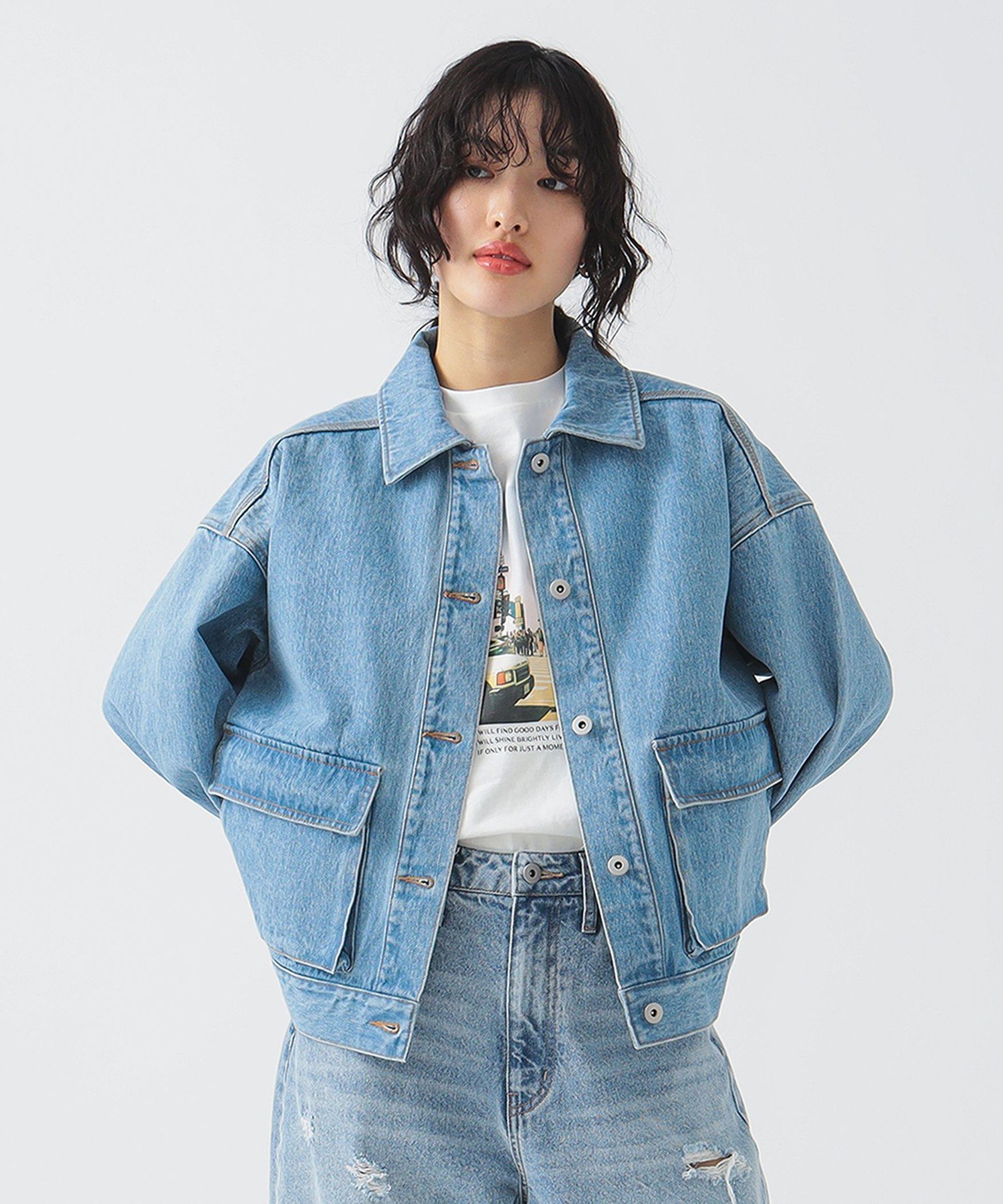 【ビーミングライフストアバイビームス/B:MING LIFE STORE by BEAMS】の【5/15再値下げ】デニムジャケット(S~M) 25SS 春アウター ウォッシャブル Gジャン きれいめ denim インテリア・キッズ・メンズ・レディースファッション・服の通販 founy(ファニー) 　ファッション　Fashion　レディースファッション　WOMEN　アウター　Coat Outerwear　ジャケット　Jackets　デニムジャケット　Denim Jackets　2025年　2025　2025春夏・S/S　Ss,Spring/Summer,2025　おすすめ　Recommend　ウォッシャブル　Washable　ジャケット　Jacket　セットアップ　Set Up　デニム　Denim　ビッグ　Big　フロント　Front　ポケット　Pocket　定番　Standard　春　Spring　財布　Wallet　LIGHT_INDIGO|ID: prp329100004541157 ipo3291000000032206865