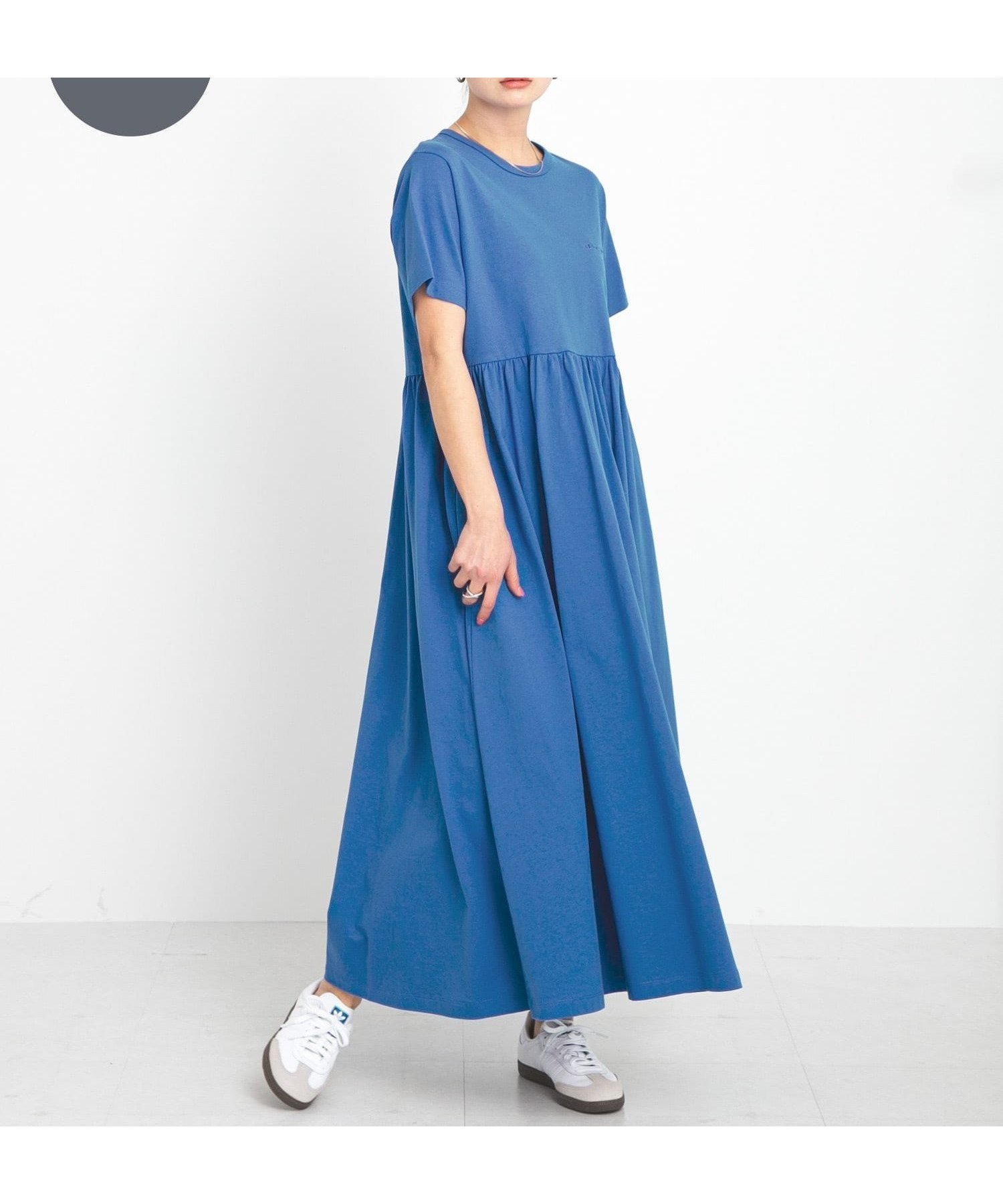 【サニーレーベル/Sonny Label / URBAN RESEARCH】の『別注』Champion*Sonny Label ギャザーワンピース インテリア・キッズ・メンズ・レディースファッション・服の通販 founy(ファニー) 　ファッション　Fashion　レディースファッション　WOMEN　ワンピース　Dress　2025年　2025　2025春夏・S/S　Ss,Spring/Summer,2025　ギャザー　Gather　シューズ　Shoes　ポケット　Pocket　別注　Special Order　夏　Summer　S/S・春夏　Ss・Spring/Summer　ブルー|ID: prp329100004541675 ipo3291000000032267817