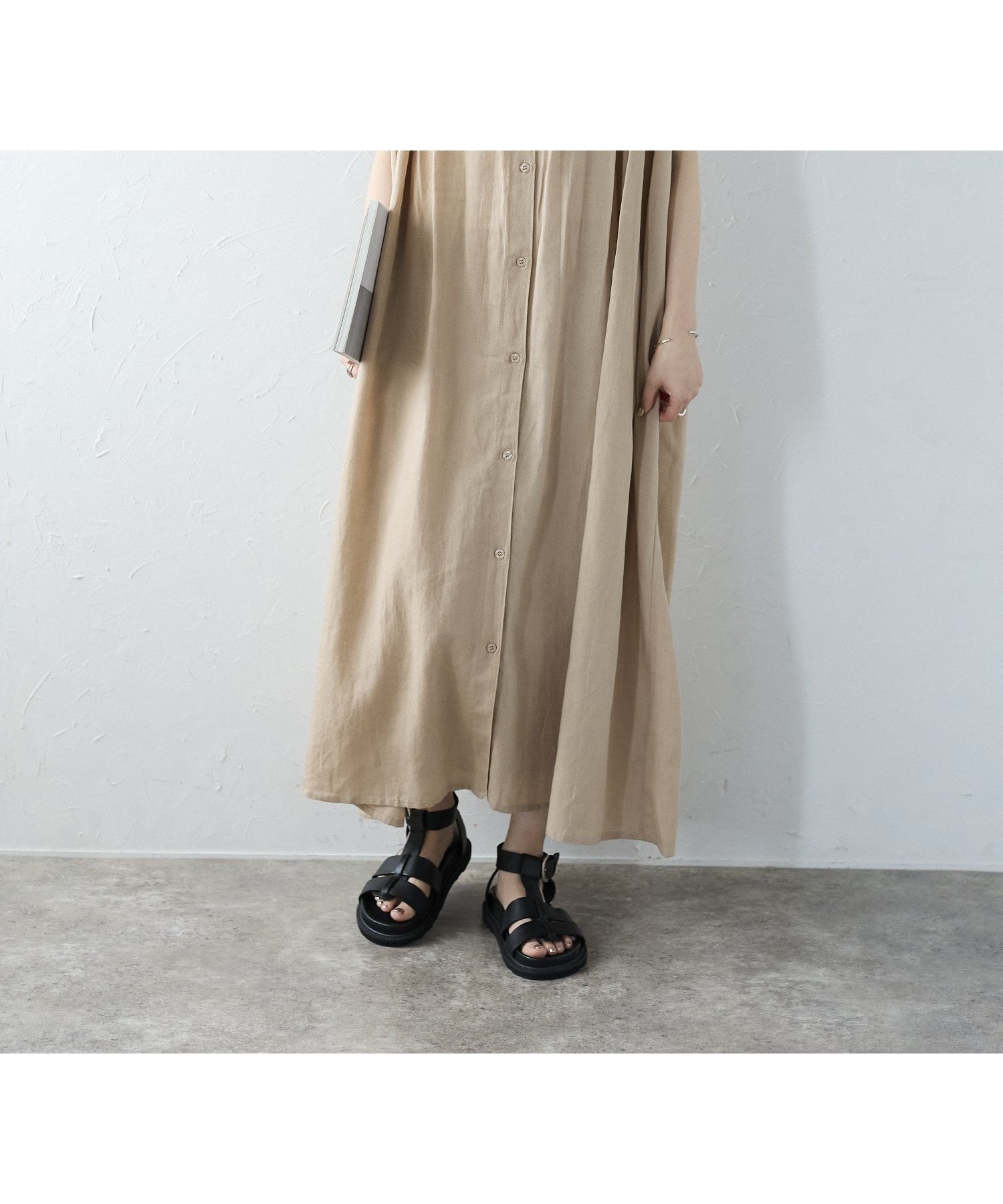 【リラクロ/relaclo】のmitis/綿麻スタンドカラーギャザーワンピース インテリア・キッズ・メンズ・レディースファッション・服の通販 founy(ファニー) 　ファッション　Fashion　レディースファッション　Fashion for Women　ワンピース　Dresses　シアー　Sheer, See-Through　デニム　Denim, Jeans Material　エレガント 上品　Elegant　夏　Summer　定番　Standard, Basic Item　ベージュ|ID: prp329100004541863 ipo3291000000033584497