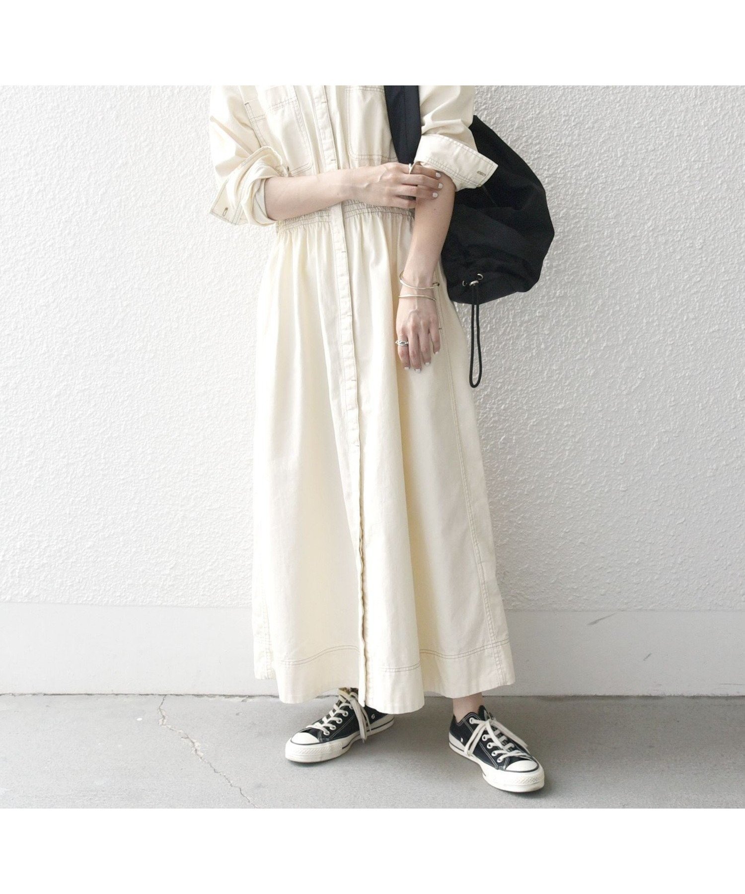 【シップス フォー ウィメン/SHIPS】のSHIPS any シャーリング デニム ポケット ワンピース SHIPS any DENIM インテリア・キッズ・メンズ・レディースファッション・服の通販 founy(ファニー) 　ファッション　Fashion　レディースファッション　Fashion for Women　ワンピース　Dresses　洗える　Machine Washable　シャーリング　Shirring, Ruched　スウェット / スエット　Sweatshirt, Sweatwear　デニム　Denim, Jeans Material　定番　Standard, Basic Item　ベスト　Vest, Waistcoat　ポケット　Pocket, Pocket Detail　羽織　Haori, Light Jacket　おすすめ　Recommended / Our Picks　2025年　2025　2025春夏・S/S　Spring/Summer 2025 SS25　ナチュラル|ID: prp329100004542021 ipo3291000000033556205