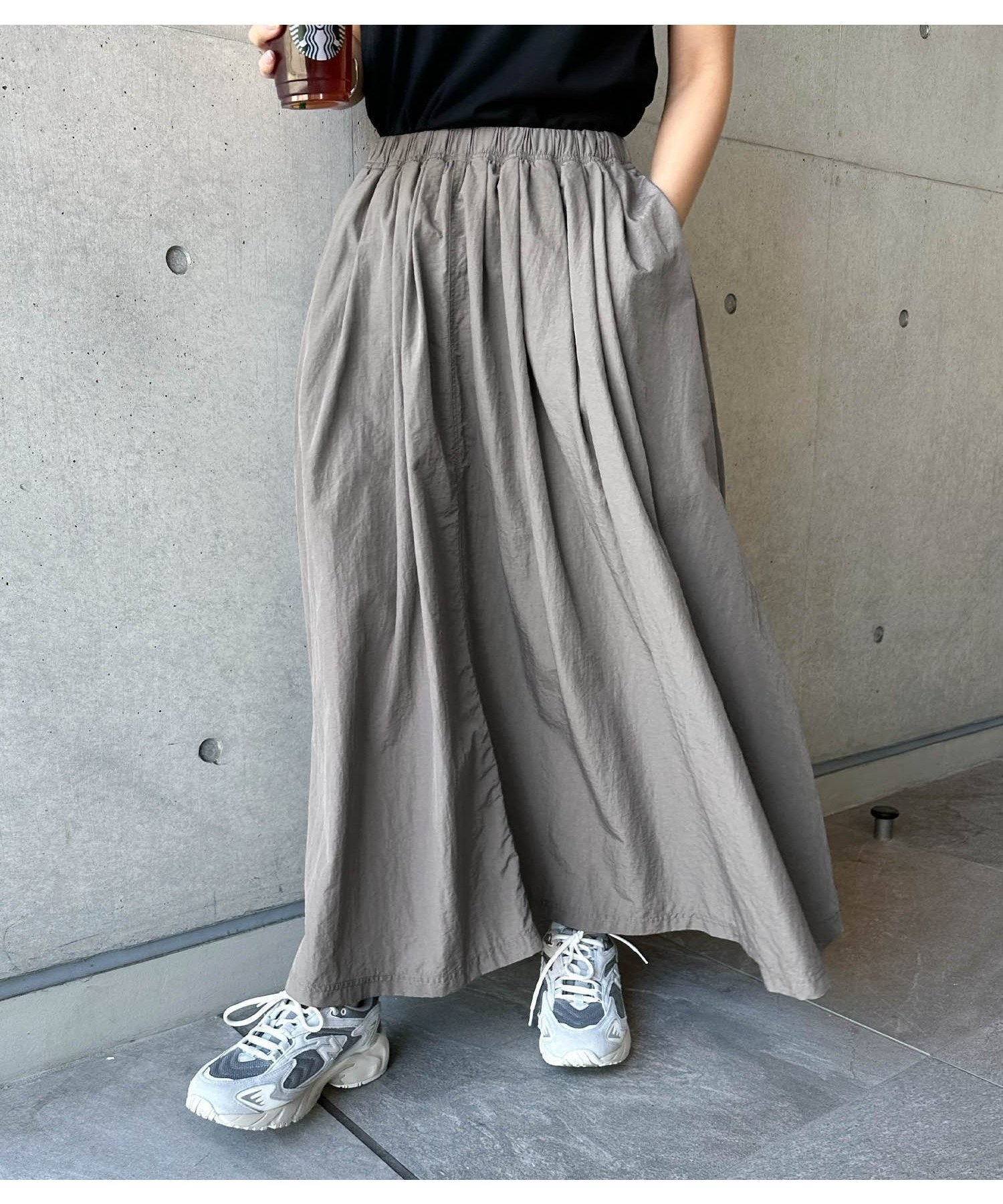 【その他のブランド/Other】のナイロン フレアスカート インテリア・キッズ・メンズ・レディースファッション・服の通販 founy(ファニー) 　ファッション　Fashion　レディースファッション　Ladies' Fashion Online　スカート　Skirt　Aライン/フレアスカート　Flared A-Line Skirts　おすすめ　Recommend　ギャザー　Gather　トレンド　Trend　フレア　Flare　リラックス　Relax　グレー|ID: prp329100004542028 ipo3291000000032622585