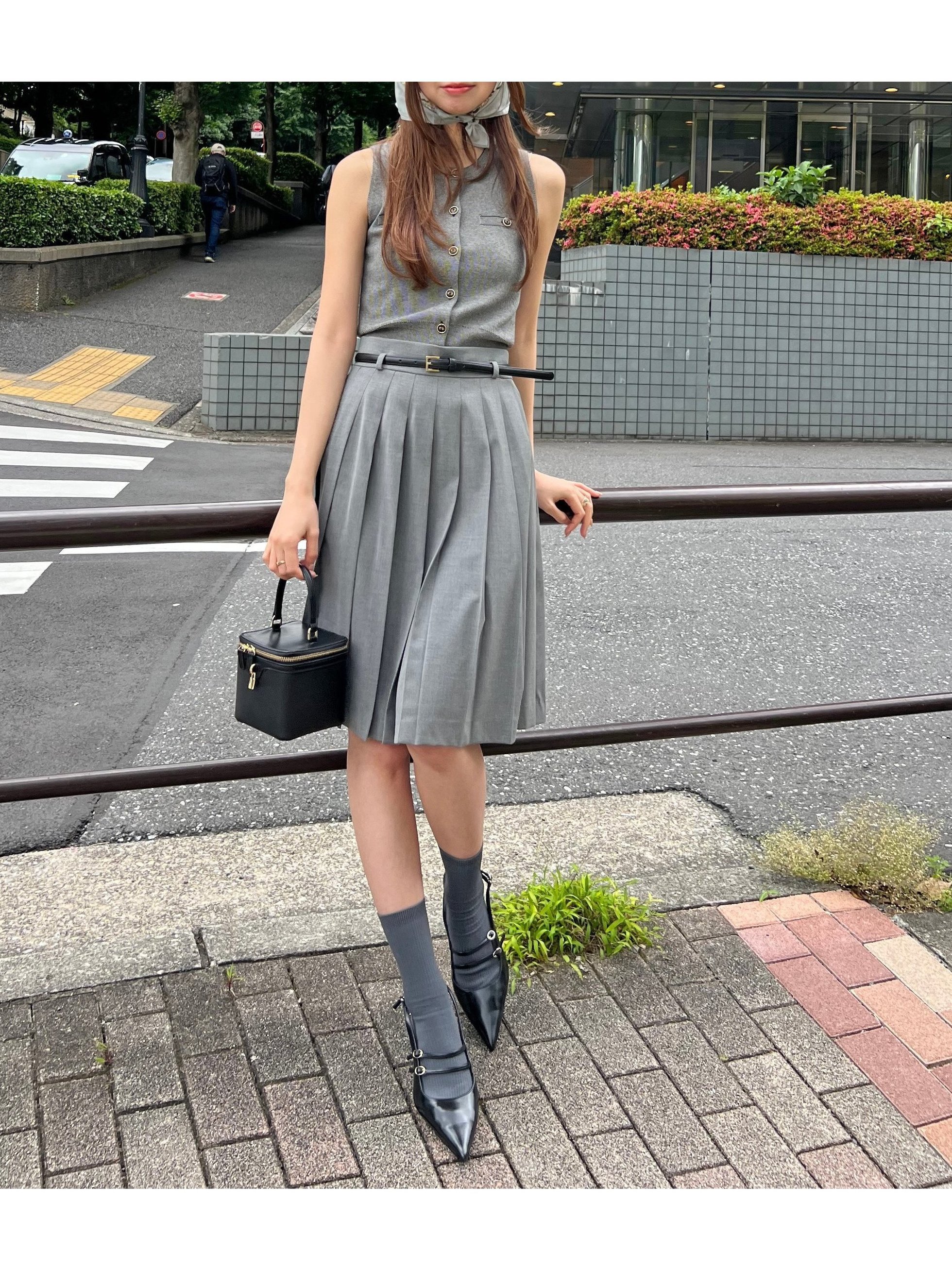 【スナイデル/SNIDEL】のベルト付きミドルスカート 人気、トレンドファッション・服の通販 founy(ファニー) 　ファッション　Fashion　レディースファッション　Ladies' Fashion Online　スカート　Skirt　ベルト　Belts　ウェーブ　Wave　エレガント 上品　Elegant　春　Spring　クラシカル　Classical　シンプル　Simple　スカーフ　Scarf　ストレート　Straight　スーツ　Suit　とろみ　Thickness　チェック　Check　ドット　Dot　フレア　Flare　プリーツ　Pleats　プレート　Plate　ミドル　Middle　無地　Plain Color　ワンポイント　One Point　おすすめ　Recommend　 other-1|ID: prp329100004542069 ipo3291000000032572780