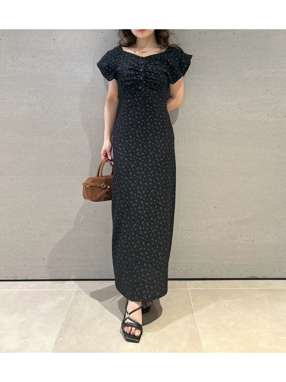 【リリーブラウン/Lily Brown】の2wayカットジャガードワンピース インテリア・キッズ・メンズ・レディースファッション・服の通販 founy(ファニー) 　雑誌掲載アイテム　Magazine Items　ファッション雑誌　Fashion Magazines　ビジンヒャッカ　美人百花　ファッション　Fashion　レディースファッション　WOMEN　ワンピース　Dress　4月号　April Issue　シェイプ　Shape　スクエア　Square　バランス　Balance　フラワー　Flower　ミックス　Mix　雑誌　Magazine　FLOWER[936]|ID: prp329100004542099 ipo3291000000032092528