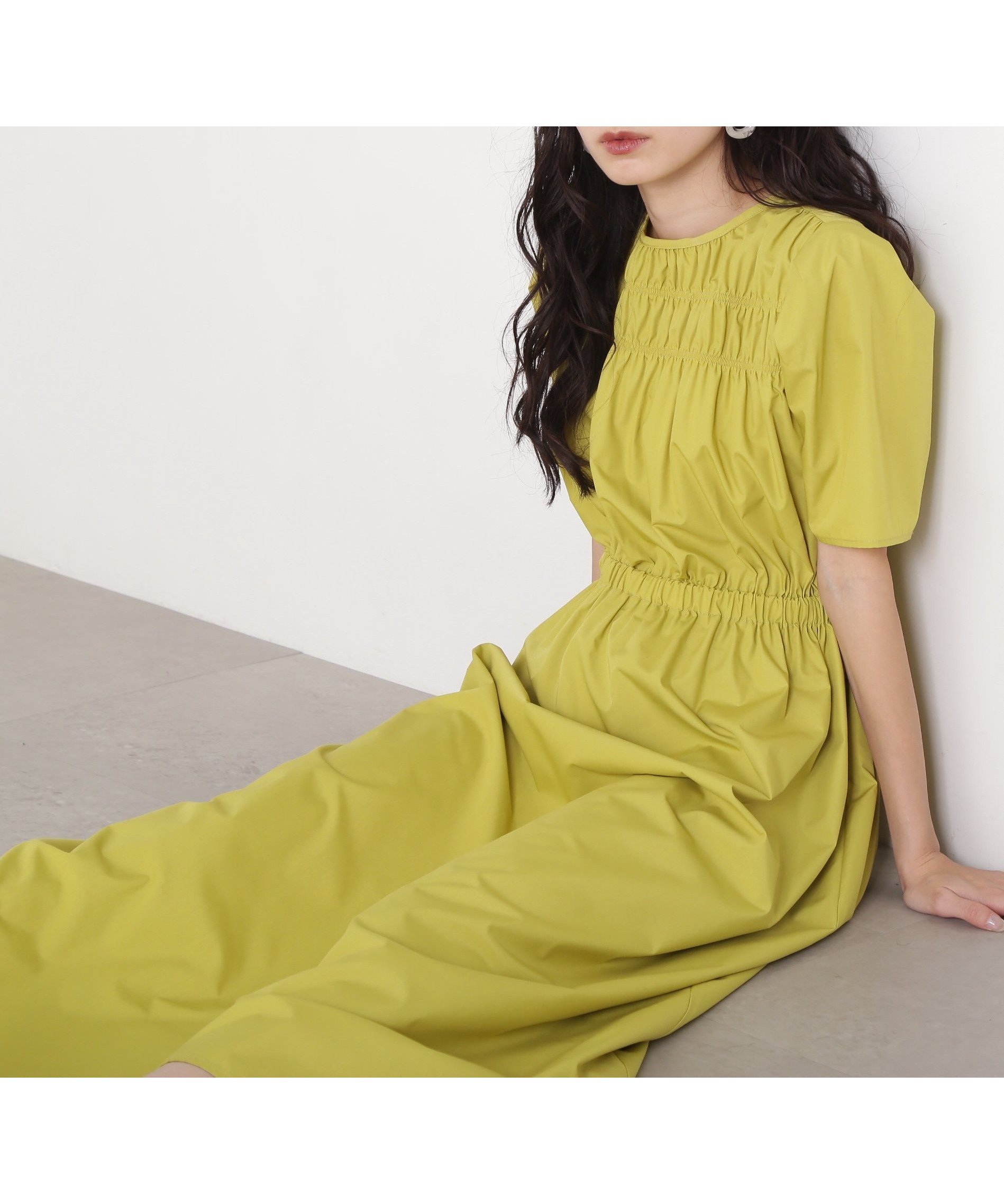 【エヌ ナチュラルビューティーベーシック/N.Natural Beauty basic】のローンタックショルダーワンピース インテリア・キッズ・メンズ・レディースファッション・服の通販 founy(ファニー) 　ファッション　Fashion　レディースファッション　WOMEN　ワンピース　Dress　ギャザー　Gather　イエロー|ID: prp329100004542106 ipo3291000000032092652