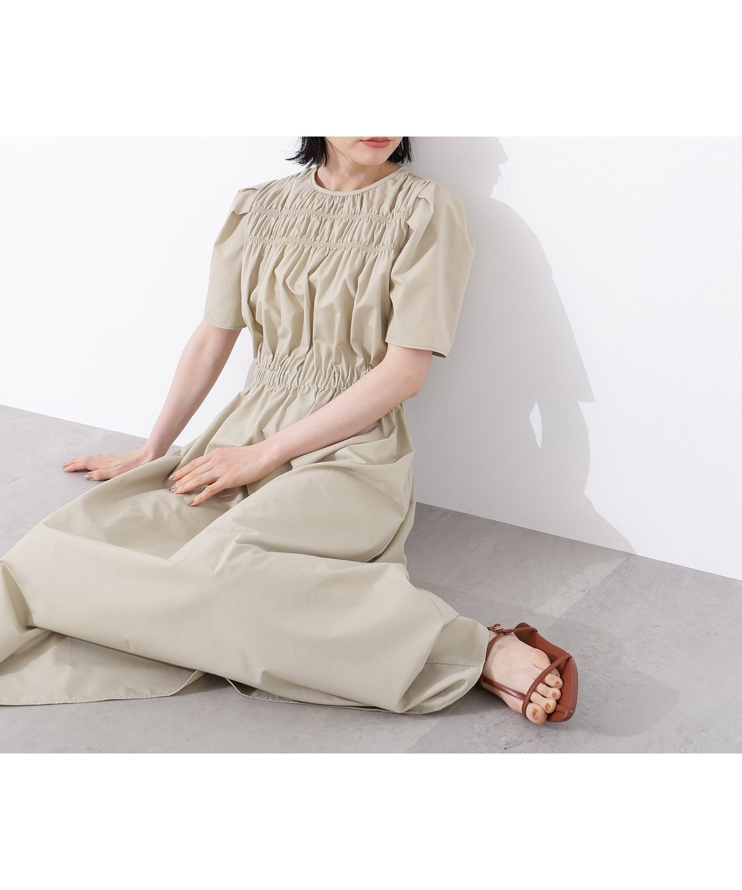 【エヌ ナチュラルビューティーベーシック/N.Natural Beauty basic】のローンタックショルダーワンピース インテリア・キッズ・メンズ・レディースファッション・服の通販 founy(ファニー) 　ファッション　Fashion　レディースファッション　WOMEN　ワンピース　Dress　ギャザー　Gather　ベージュ|ID: prp329100004542106 ipo3291000000032403557