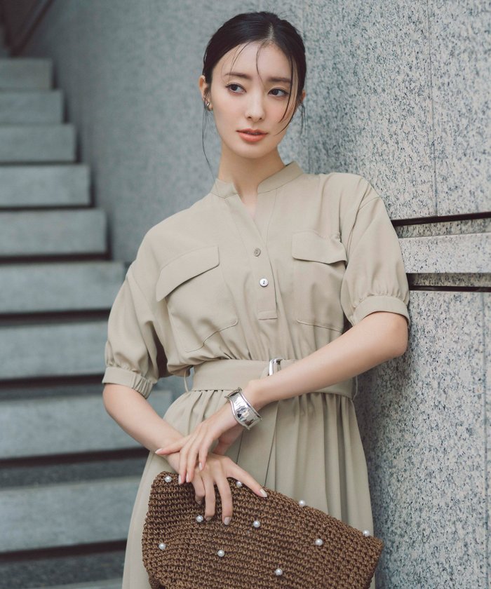 【ナチュラル ビューティー ベーシック/NATURAL BEAUTY BASIC】のダブルポケットフォルムワンピース インテリア・キッズ・メンズ・レディースファッション・服の通販 founy(ファニー) https://founy.com/ ファッション Fashion レディースファッション Fashion for Women ワンピース Dresses ダブル Double, Double-Breasted ツイル Twist, Twisted Detail ポケット Pocket, Pocket Detail |ID: prp329100004542122 ipo3291000000032735480