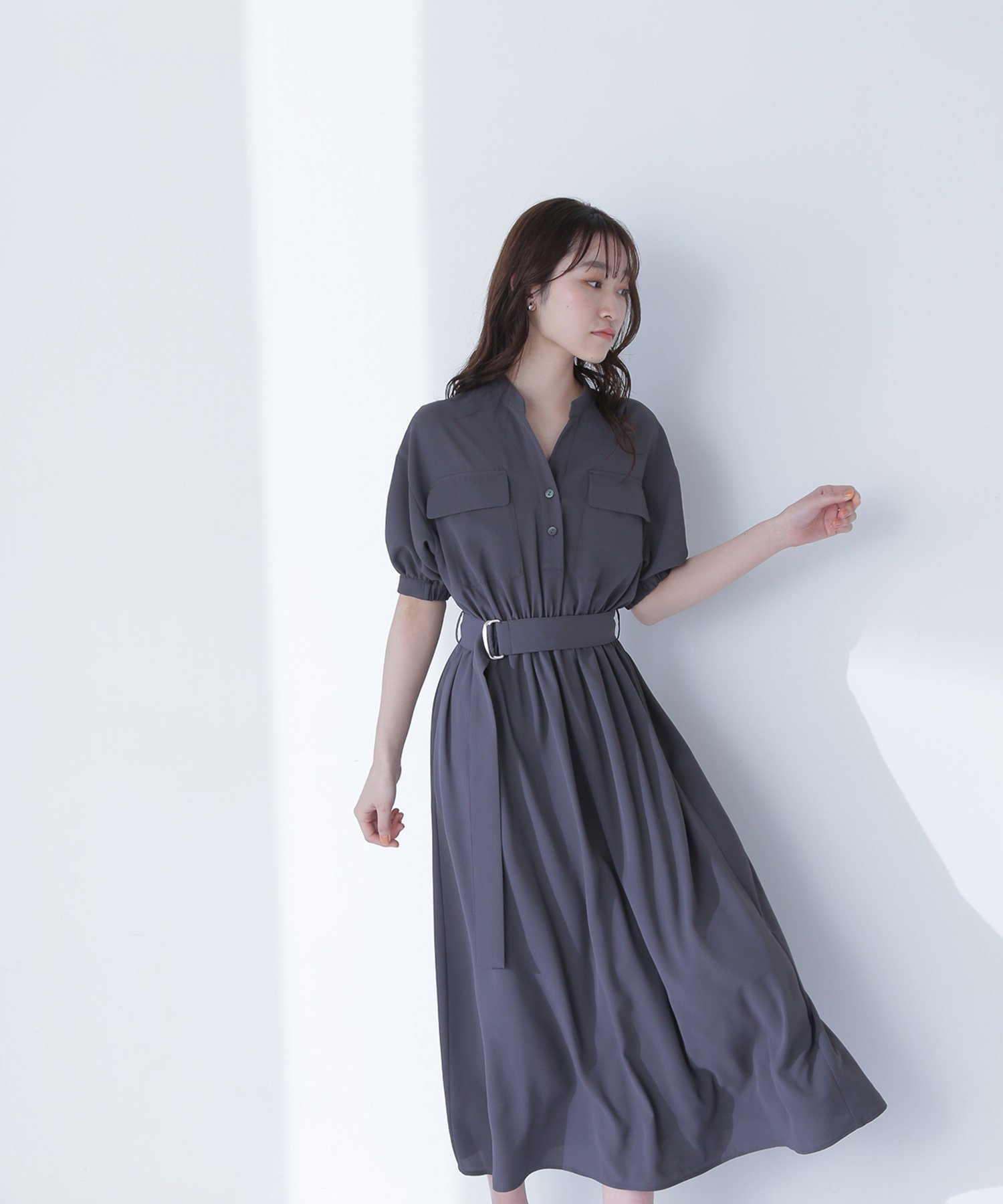 【ナチュラル ビューティー ベーシック/NATURAL BEAUTY BASIC】のダブルポケットフォルムワンピース インテリア・キッズ・メンズ・レディースファッション・服の通販 founy(ファニー) 　ファッション　Fashion　レディースファッション　Fashion for Women　ワンピース　Dresses　ダブル　Double, Double-Breasted　ツイル　Twist, Twisted Detail　ポケット　Pocket, Pocket Detail　チャコール1|ID: prp329100004542122 ipo3291000000032735489