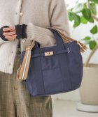 【シップス フォー ウィメン/SHIPS】の【WEB限定】パーテーション ライン テープ バッグ 人気、トレンドファッション・服の通販 founy(ファニー) ファッション Fashion レディースファッション Fashion for Women バッグ Bags 2025年 2025 2025-2026秋冬・A/W Autumn/Winter 2025–26 AW25–26 コンパクト Compact, Small Size ショルダー Shoulder, Shoulder Strap スマート Smart, Elegant フィット Fit, Slim Fit 財布 Wallet, Purse ビジネス 仕事 通勤 Business / Work / Commuting thumbnail ネイビー|ID: prp329100004542171 ipo3291000000034791773