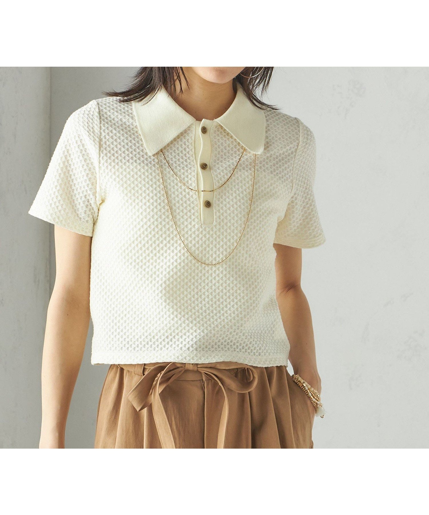【シップス フォー ウィメン/SHIPS】の小泉里子コラボ シャーリング ジャカード ポロ 人気、トレンドファッション・服の通販 founy(ファニー) 　ファッションモデル・俳優・女優　Models　女性　Women　小泉里子　Koizumi Satoko　ファッション　Fashion　レディースファッション　WOMEN　カットソー　Cut And Sew　コラボ　Collaboration　鹿児島　Kagoshima　シャーリング　Shirring　シンプル　Simple　ジャカード　Jacquard　スペシャル　Special　スポーティ　Sporty　人気　Popularity　フラット　Flat　ボトム　Bottom　ポロシャツ　Polo Shirt　ワイド　Wide　おすすめ　Recommend　2025年　2025　2025春夏・S/S　Ss,Spring/Summer,2025　 other-1|ID: prp329100004542189 ipo3291000000032301920