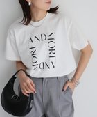 【リベリー/Riberry】のスクエアロゴプリント半袖Tシャツ 人気、トレンドファッション・服の通販 founy(ファニー) ファッション Fashion レディースファッション Ladies' Fashion Online トップス・カットソー Tops/Tshirt シャツ/ブラウス Shirts/Blouses ロング / Tシャツ T-Shirts インナー Inner コンパクト Compact サロペット Overalls ジャケット Jacket スウェット Sweat スクエア Square スラックス Slacks バランス Balance プリント Print ボトム Bottom 半袖 Short Sleeve レギュラー Regular ロング Long おすすめ Recommend 夏 Summer thumbnail ホワイト×ブラック|ID: prp329100004542277 ipo3291000000032607215