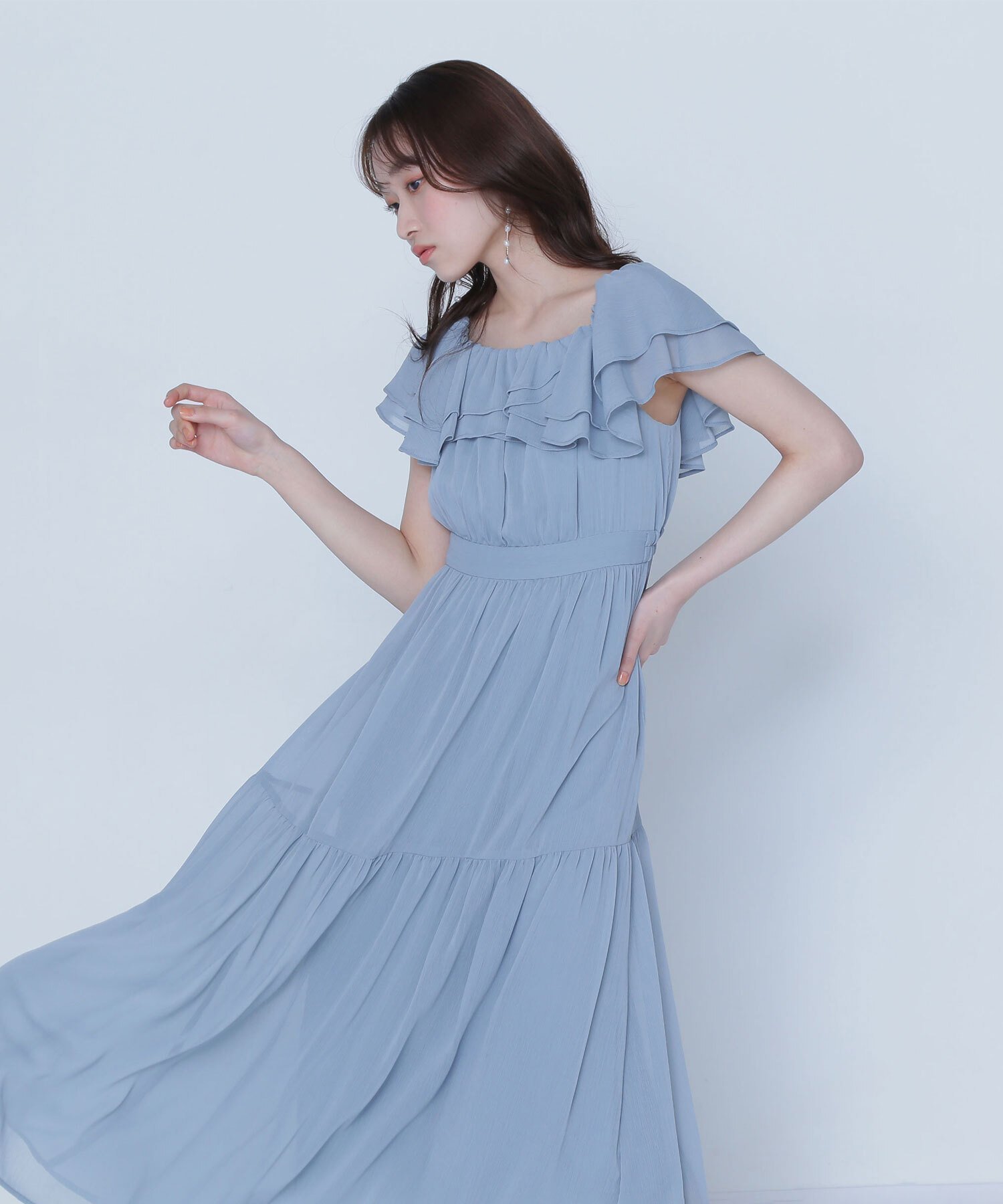 【ナチュラル ビューティー ベーシック/NATURAL BEAUTY BASIC】の楊柳オフショルワンピース インテリア・キッズ・メンズ・レディースファッション・服の通販 founy(ファニー) 　雑誌掲載アイテム　Magazine Items　ファッション雑誌　Fashion Magazines　ビジンヒャッカ　美人百花　ファッションモデル・俳優・女優　Models　女性　Women　泉里香　Izumi Rika　ファッション　Fashion　レディースファッション　WOMEN　ワンピース　Dress　6月号　June Issue　おすすめ　Recommend　フィット　Fit　フレア　Flare　エレガント 上品　Elegant　夏　Summer　雑誌　Magazine　ライトグリーン|ID: prp329100004542292 ipo3291000000032094889