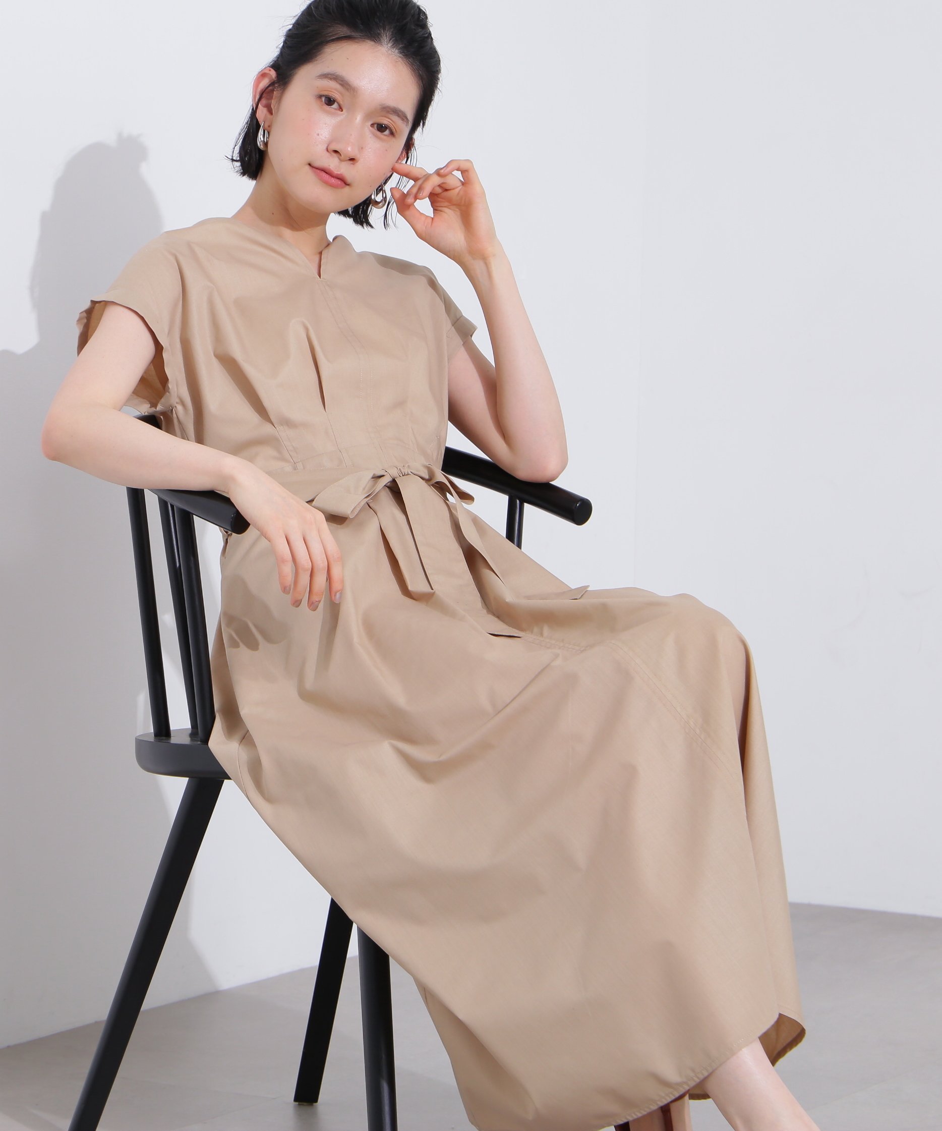 【エヌ ナチュラルビューティーベーシック/N.Natural Beauty basic】のタックウエストリボンワンピース インテリア・キッズ・メンズ・レディースファッション・服の通販 founy(ファニー) 　ファッション　Fashion　レディースファッション　WOMEN　ワンピース　Dress　シャンブレー　Chambray　スリーブ　Sleeve　バランス　Balance　フィット　Fit　フレア　Flare　フレンチ　French　ベージュ|ID: prp329100004542294 ipo3291000000032430507