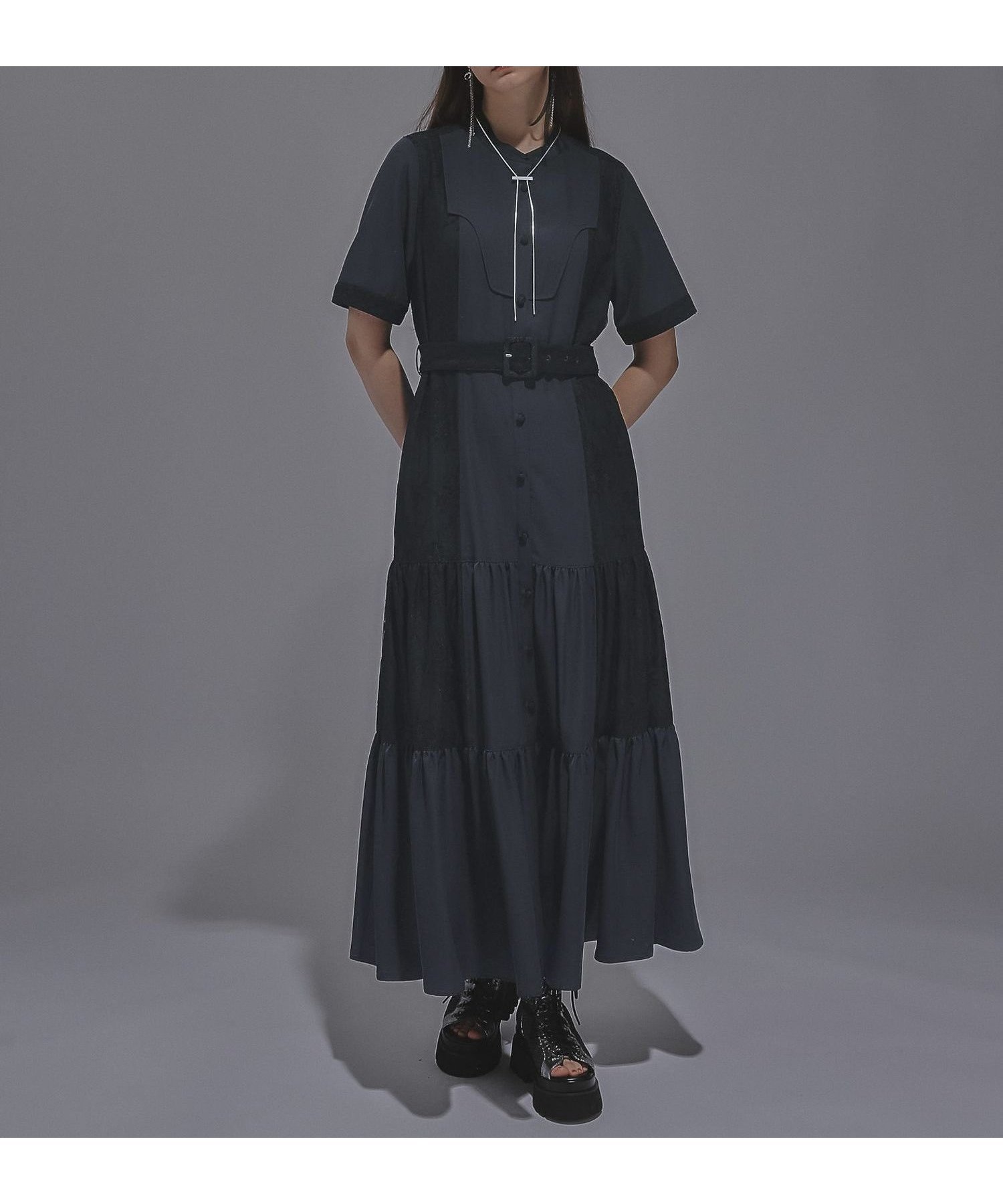 【ハレ/HARE】のハイショクレースキリカエワンピース インテリア・キッズ・メンズ・レディースファッション・服の通販 founy(ファニー) 　ファッション　Fashion　レディースファッション　WOMEN　ワンピース　Dress　おすすめ　Recommend　アクセサリー　Accessories　クール　Cool　ティアードワンピース　Tiered Dress　レース　Race　ワンポイント　One Point　ヴィンテージ　Vintage　切替　Switching　羽織　Haori　グレー18|ID: prp329100004542316 ipo3291000000032095075