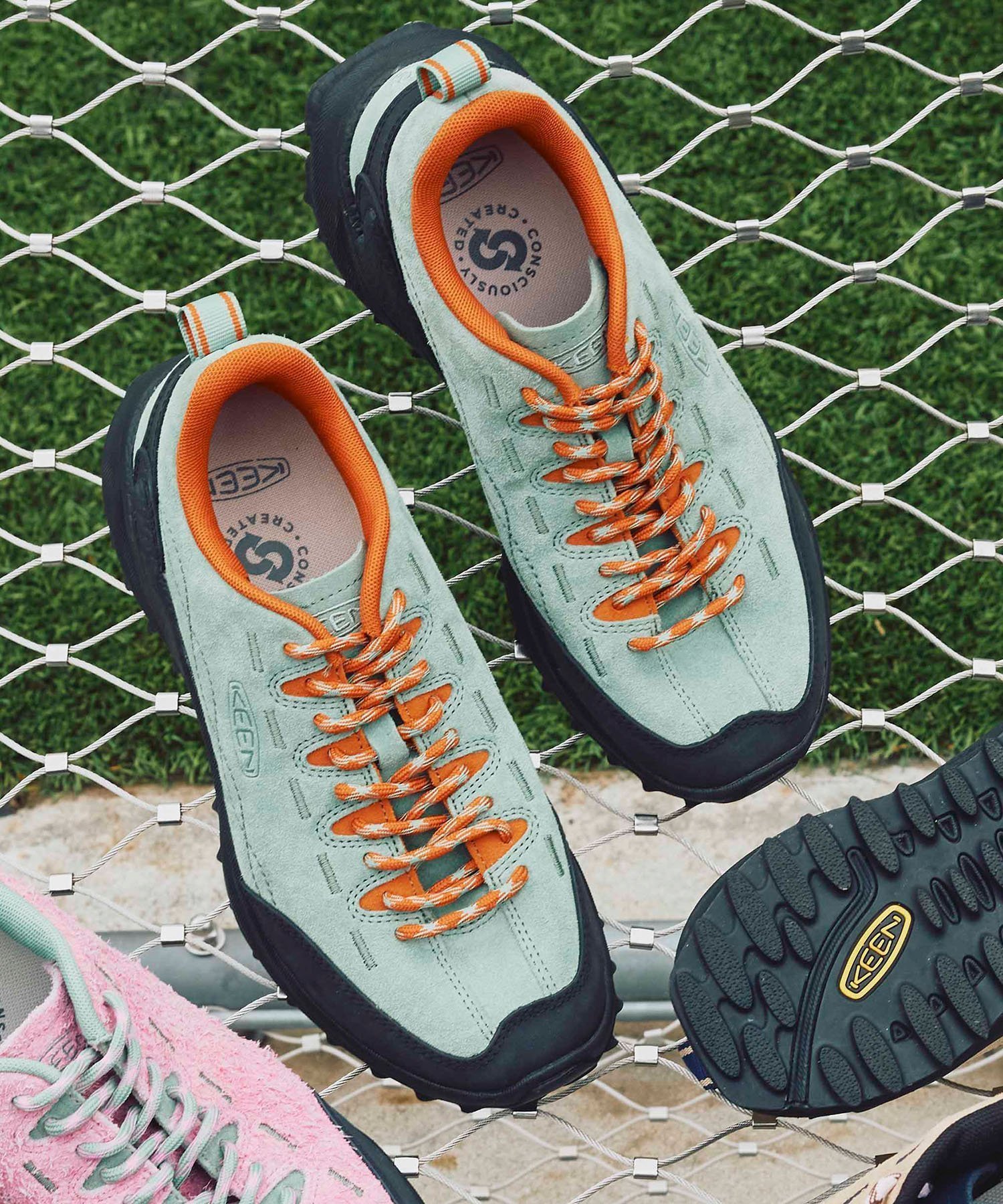 【キーン/KEEN】のWOMEN JASPER ZIONIC レディース ジャスパー ザイオニック インテリア・キッズ・メンズ・レディースファッション・服の通販 founy(ファニー) 　ファッション　Fashion　レディースファッション　Fashion for Women　アウトドア　Outdoor Clothing　クッション　Cushion, Throw Pillow　軽量　Lightweight, Ultra Light　シューズ　Shoes, Footwear　スニーカー　Sneakers, Trainers　メッシュ　Mesh, Net Fabric　モチーフ　Motif, Design Theme　ライニング　Inner Lining, Inner Fabric, Lined　レース　Lace, Lace Fabric　GRANITE GREEN/GOLD FLAME|ID: prp329100004542320 ipo3291000000033548018