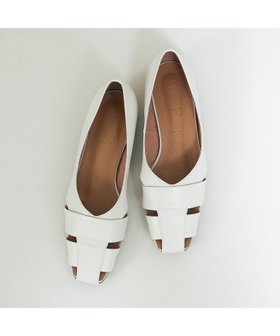 【オゥ バニスター/Au BANNISTER】のグルカモチーフフラットパンプス 人気、トレンドファッション・服の通販 founy(ファニー) ファッション Fashion レディースファッション Ladies' Fashion Online メッシュ Mesh 人気 Popularity |ID:prp329100004542340