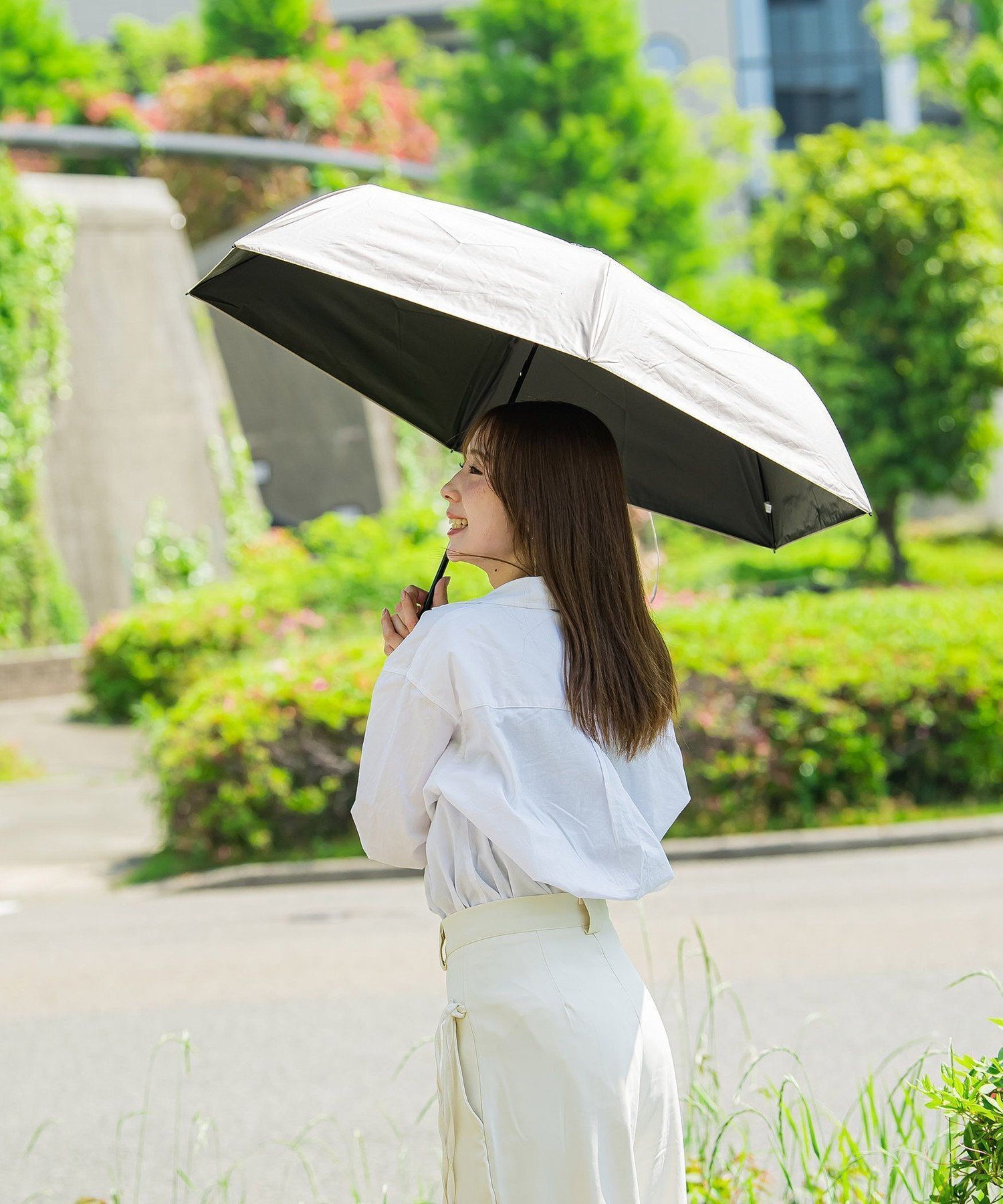 【ロートレ アモン/LAUTRE AMONT】のPROTECT U 折りたたみ傘 遮光 晴雨兼用 インテリア・キッズ・メンズ・レディースファッション・服の通販 founy(ファニー) 　ファッション　Fashion　レディースファッション　Fashion for Women　レイングッズ・傘・晴雨兼用傘　Umbrellas & Rain Gear　グラス　Glass, Eyewear　コンパクト　Compact, Small Size　傘　Umbrella, Parasol　日傘　Parasol, UV Umbrella　軽量　Lightweight, Ultra Light　ベージュ|ID: prp329100004542412 ipo3291000000032396616