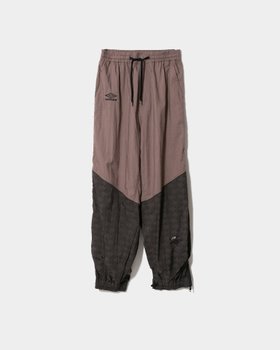 【ビューティフル ピープル/beautiful people】 UMBRO double-end nylon track pants人気、トレンドファッション・服の通販 founy(ファニー) ファッション Fashion レディースファッション WOMEN パンツ Pants スピンドル Spindle タフタ Taffeta パターン Pattern |ID:prp329100004542558